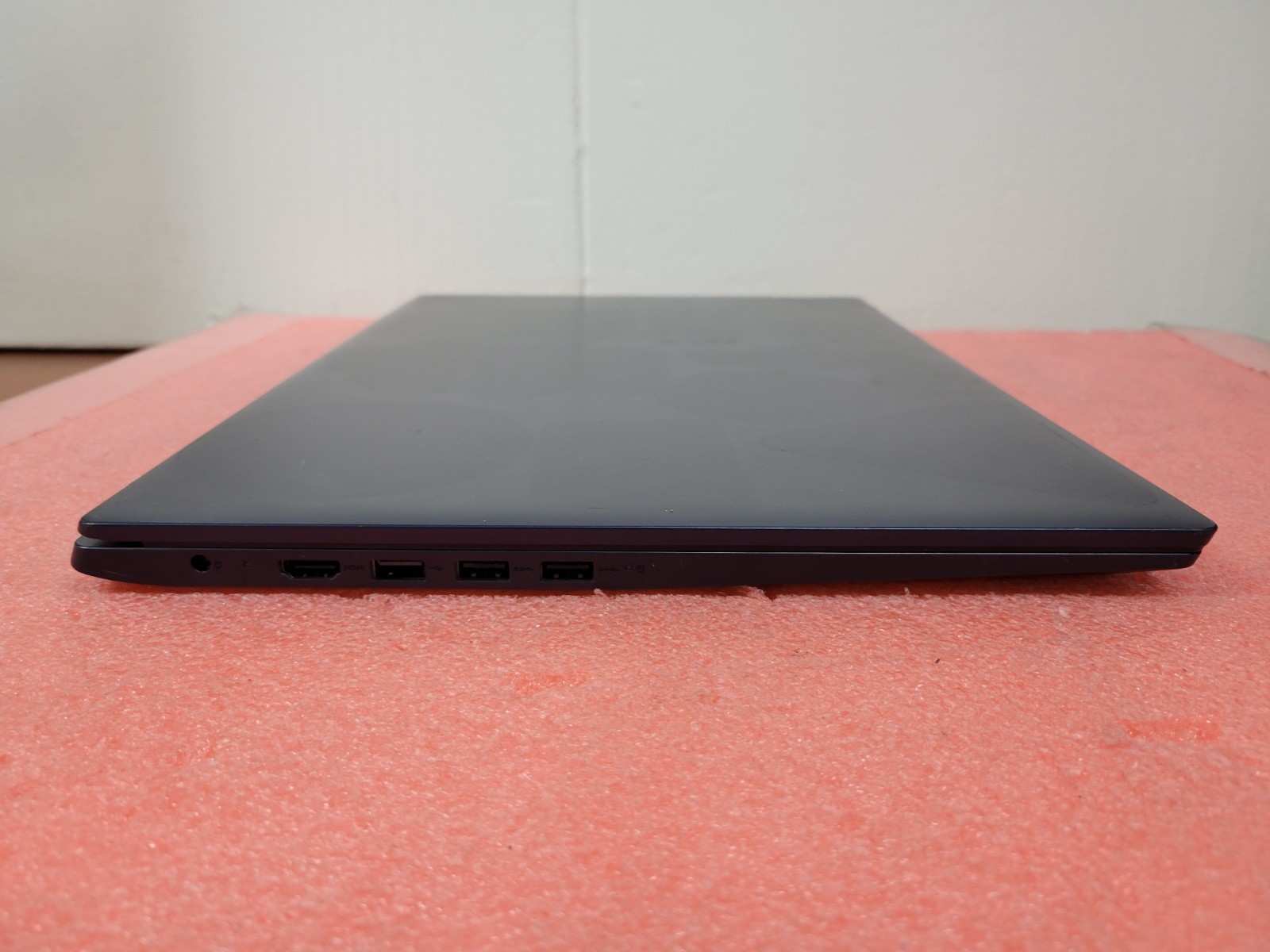 Lenovo IdeaPad 3-17IIL i5-1035G1 4GB RAM *AS IS/No HDD/No OS/BIOS* | LP457