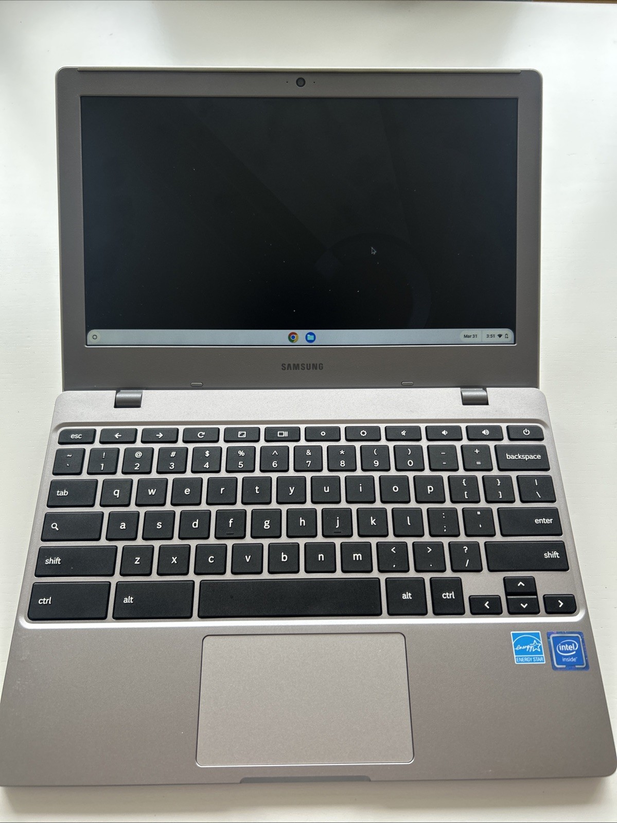 Samsung Chromebook 4 11.6 inch (16GB, Intel Celeron N4020, 1.1GHz, 4GB)