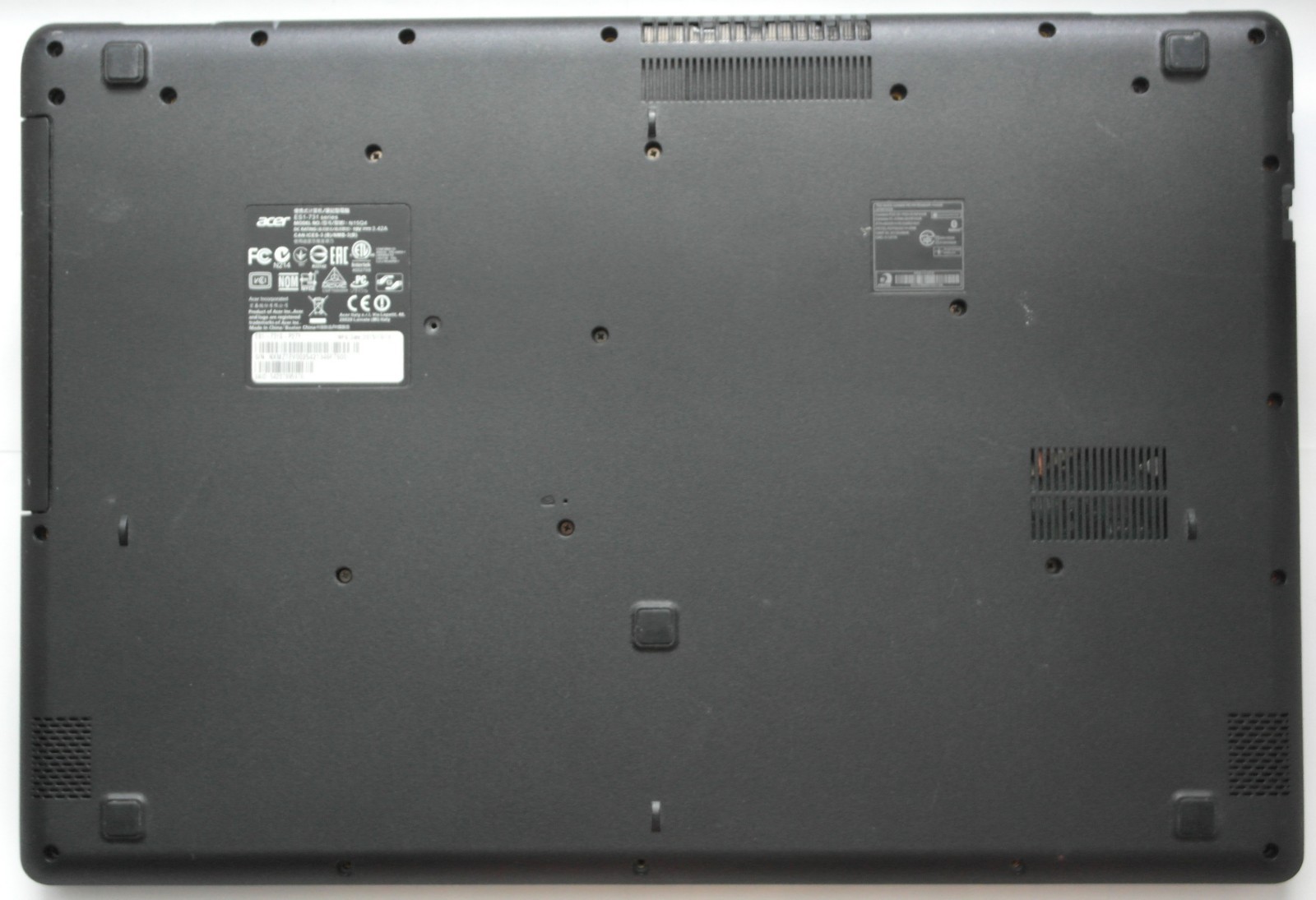 Laptop Acer Aspire ES1-731G 4×1.6Hz/17.3FHD/RAM8GB/HDD1TB/GraKa2GB/DVD-RW/W11H