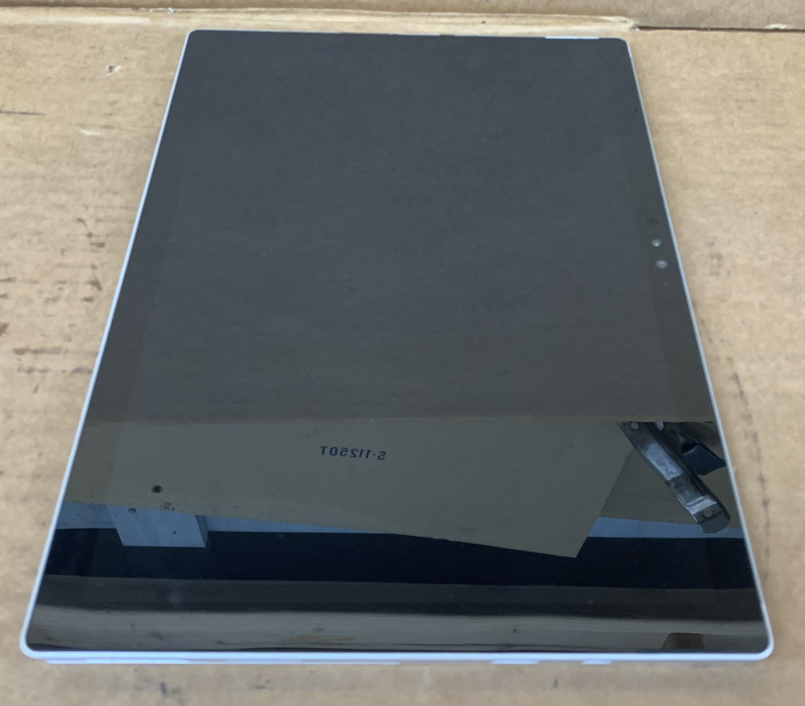 Microsoft Surface Pro 4 Intel Core i5-6300U@2.40GHz 4GB RAM 128GB SSD *READ*