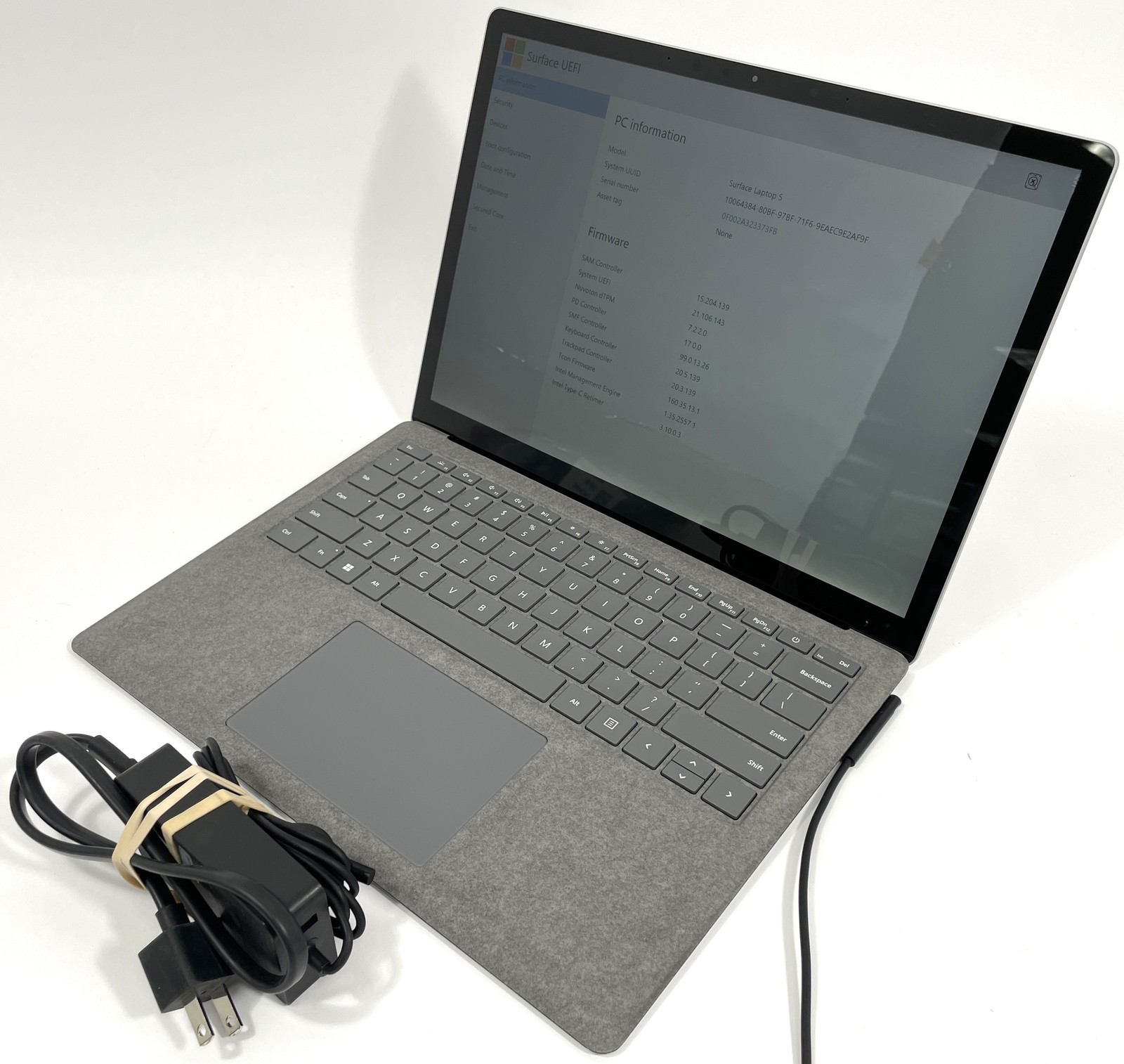Microsoft Surface Laptop 5 1950 i7-1265U 512GB SSD 16GB RAM – No OS *Blemish