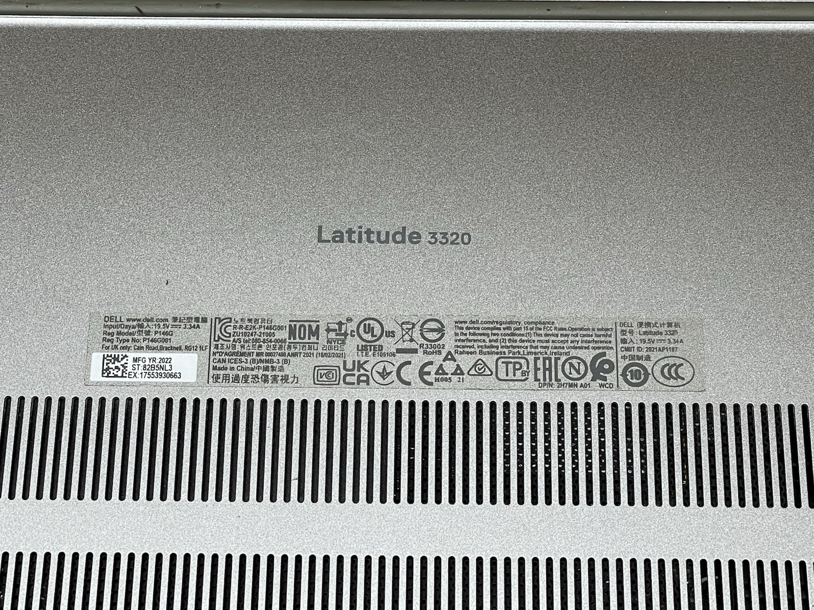 Dell Latitude 3320, Intel Core i7-1165G7 @ 2.80GHz, 8GB RAM, No SSD No Os