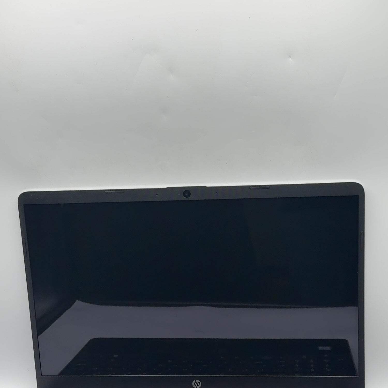 HP Laptop 15-DY0013DX 15.6″ i5-8265U 1.8GHz 12GB RAM 256GB SSD