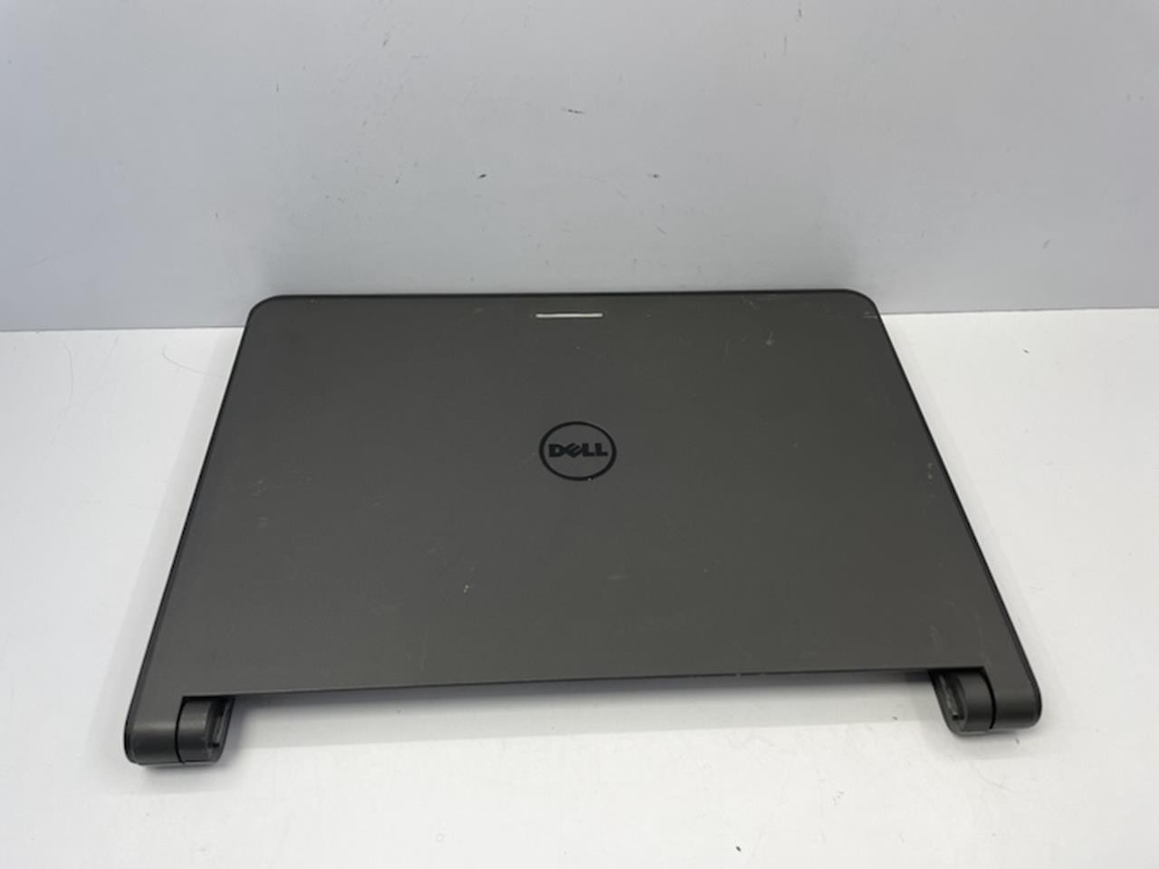 DELL LATITUDE 3340 Laptop w/ Celeron 2957U 1.40 GHZ + 4 GB | No HD / No Battery