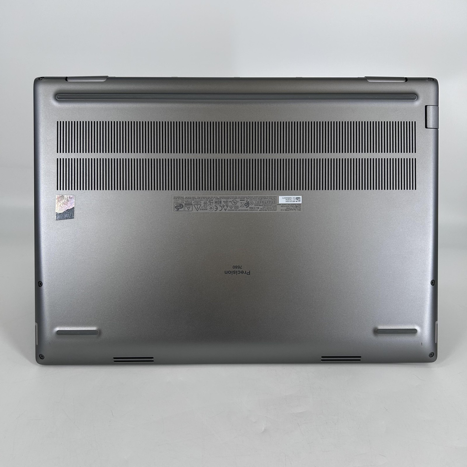 Dell Precision 7680 16 FHD+ 2.6GHz i5-13600HX 16GB 256GB SSD RTX A1000 Very Good