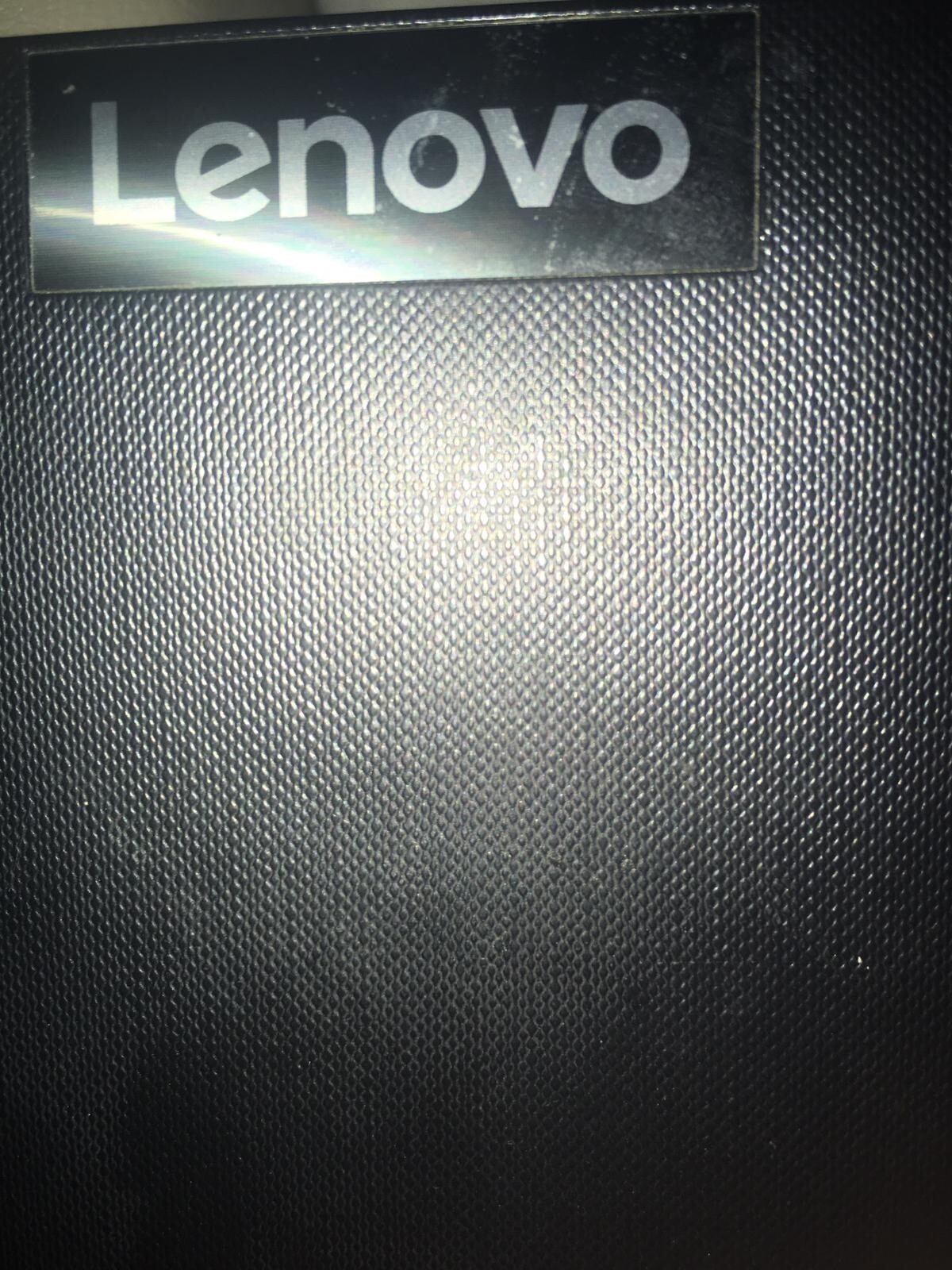 Lenovo V145-15 39.6 cm (15.6 Zoll) 2.30GHz APU A4-9125, 1TB, 8GG AM Notebook |
