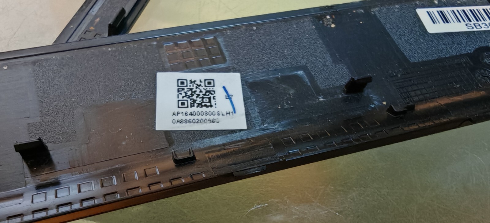LENOVO THINKPAD L480 FRAME LCD FRAME DISPLAY AP164000300