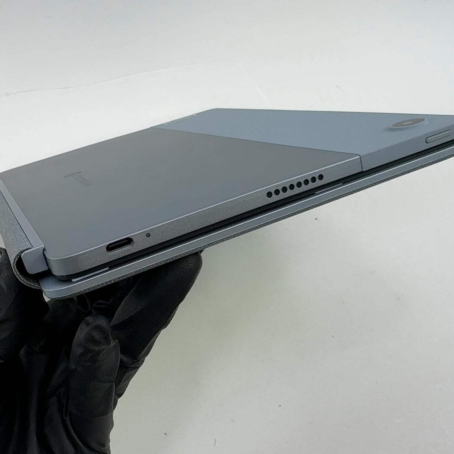 Lenovo IdeaPad Duet 3 11Q727 11″ Snapdragon 7c 2.4GHz 4GB RAM 64GB SSD + Extra