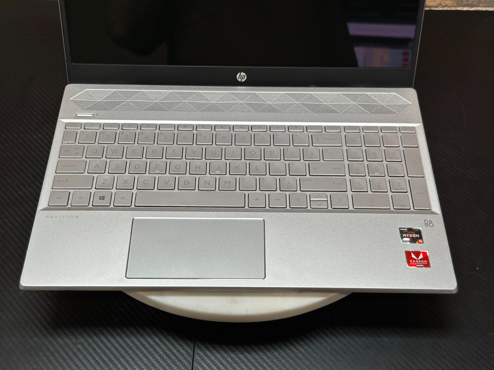 HP Pavilion 15.6″ Touch 15Z-CW100 Ryzen 5 3500U 2.1GHz 16GB RAM 256GB SSD – Fair