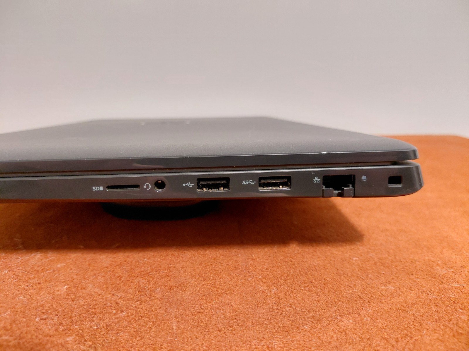 Dell Latitude 3520 Intel Core i5-1135G7 2.4ghz 16GB RAM 512GB NVMe Win 11 Pro