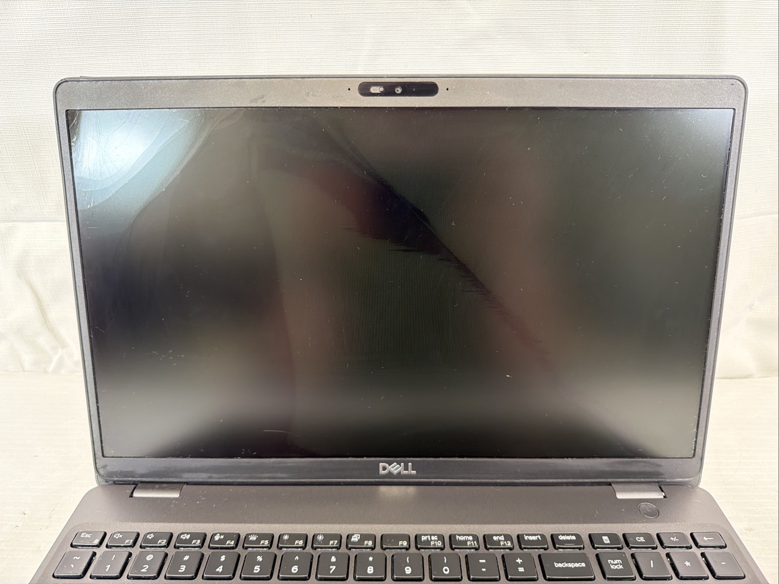 Dell Latitude 5500 Intel Core i5 8365U 1.6GHz NO RAM NO SSD – READ – PARTS