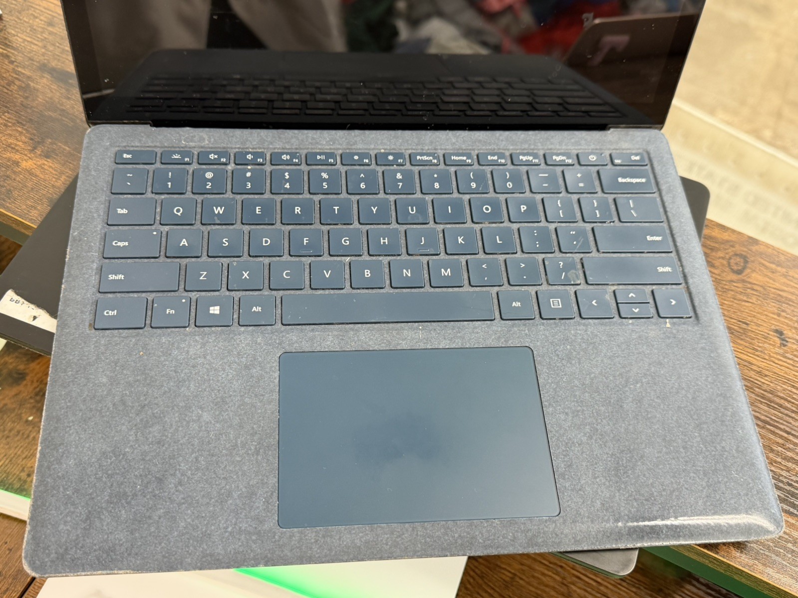 Microsoft Surface Laptop Model 1867 – For Parts or Not Working