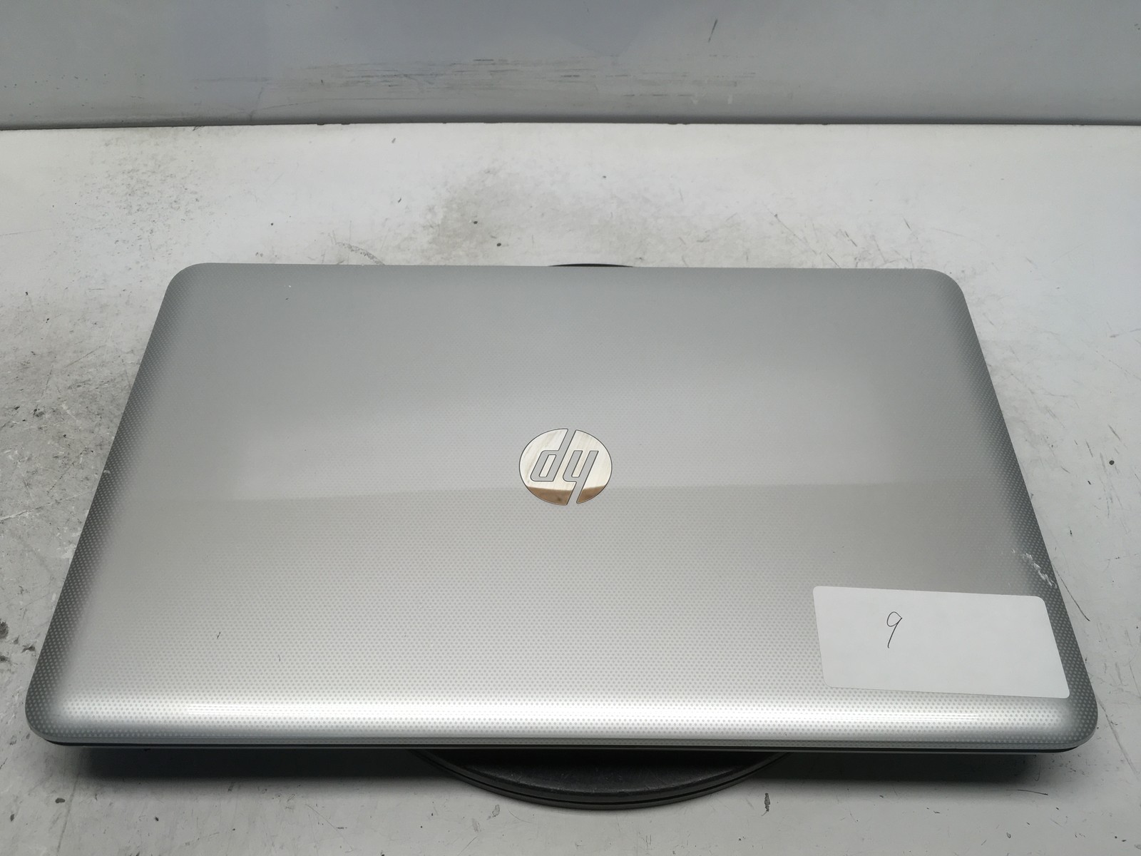 HP Pavilion 17-E079NR AMD A8-4500M 1900MHz 6 GB NO HDD No Batt