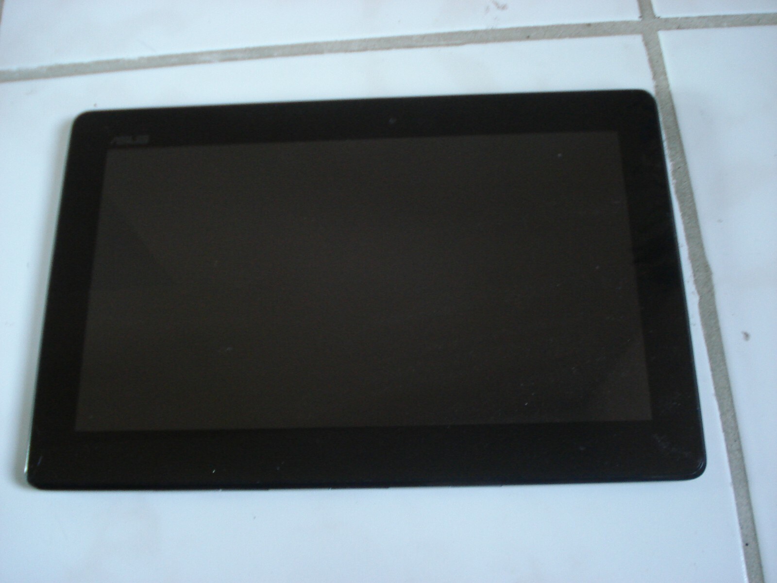 Asus Transformer Book T100TAM-C1-GM 10.1″ Laptop/Tablet Touchscreen