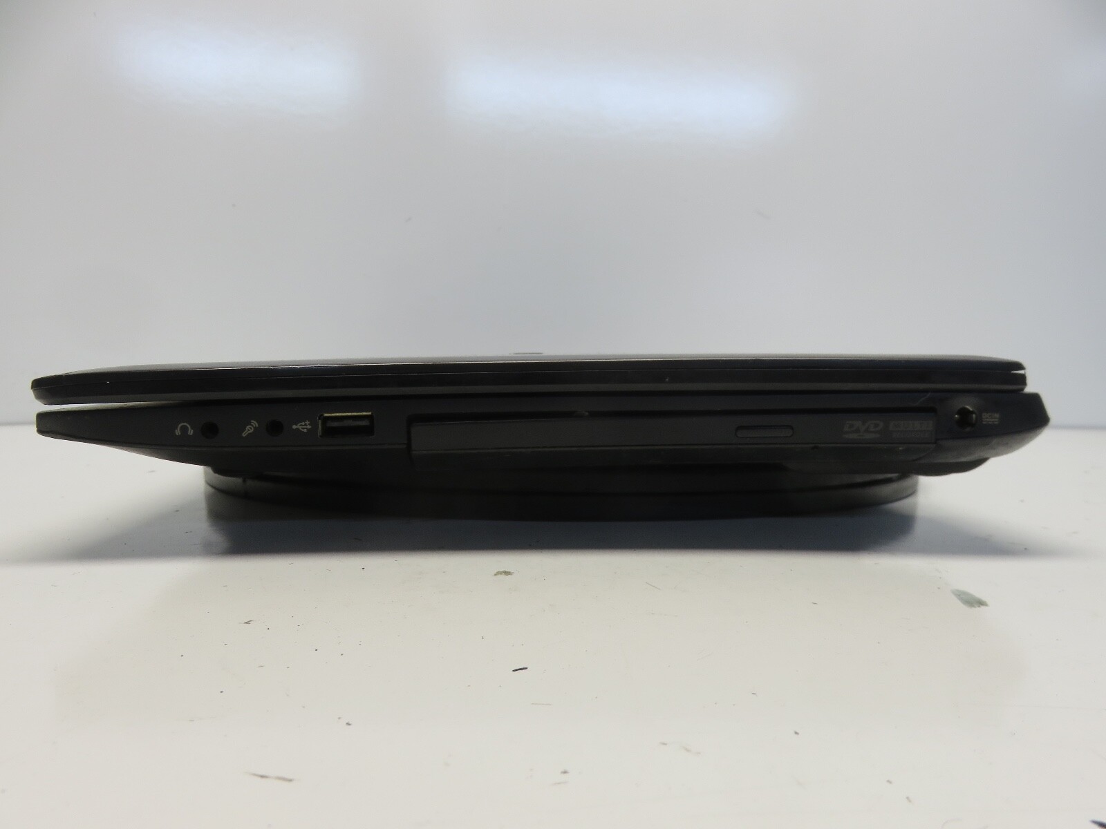 Asus Q500A Intel i5-3230M 2.6GHz 6 GB NO HDD No Batt