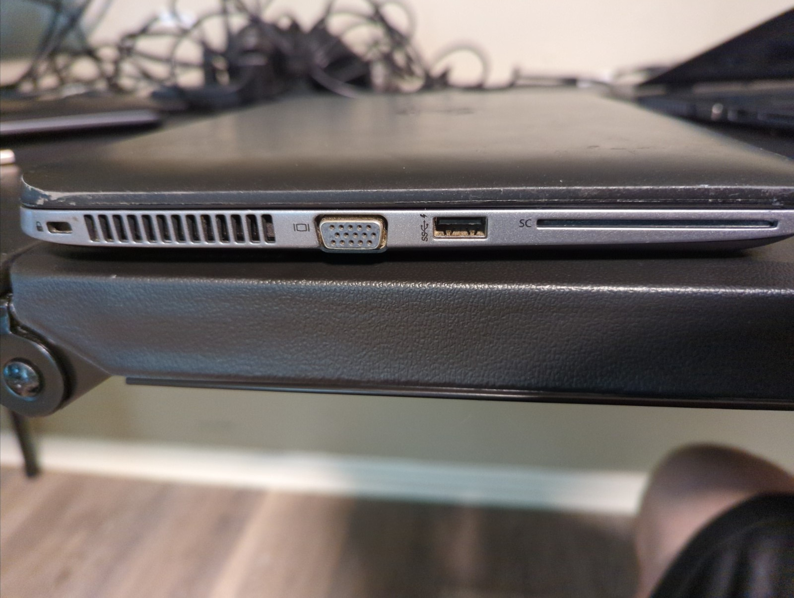 HP Elitebook 820 G2 Touchscreen i7-5600 2.6GHz 16GB RAM 256GB SATA SSD