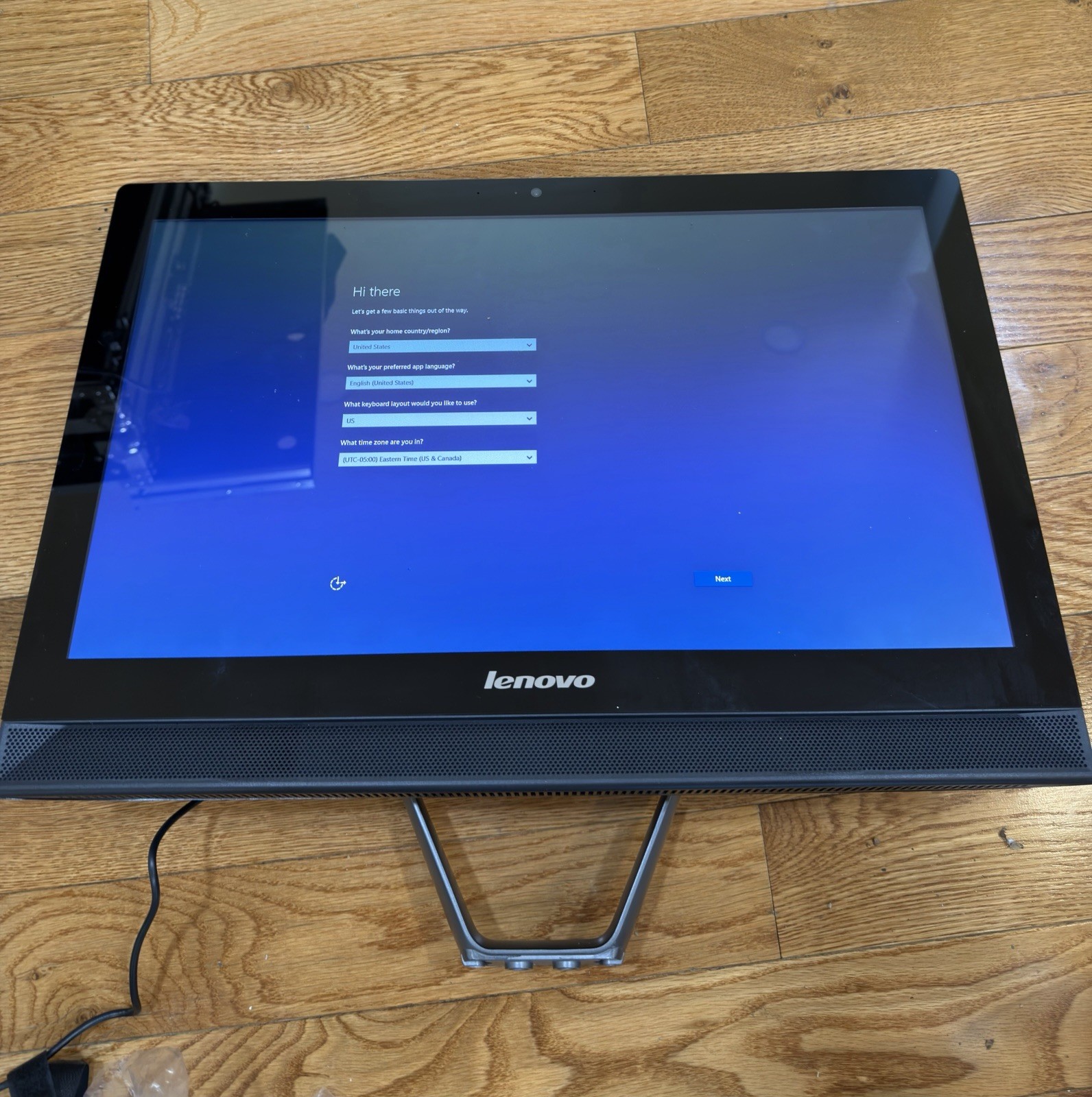 21.5″ Lenovo C40-30 F0B4 Touchscreen PC A6-7310 @ 2.00GHz 4G RAM 500 SSD WIN10