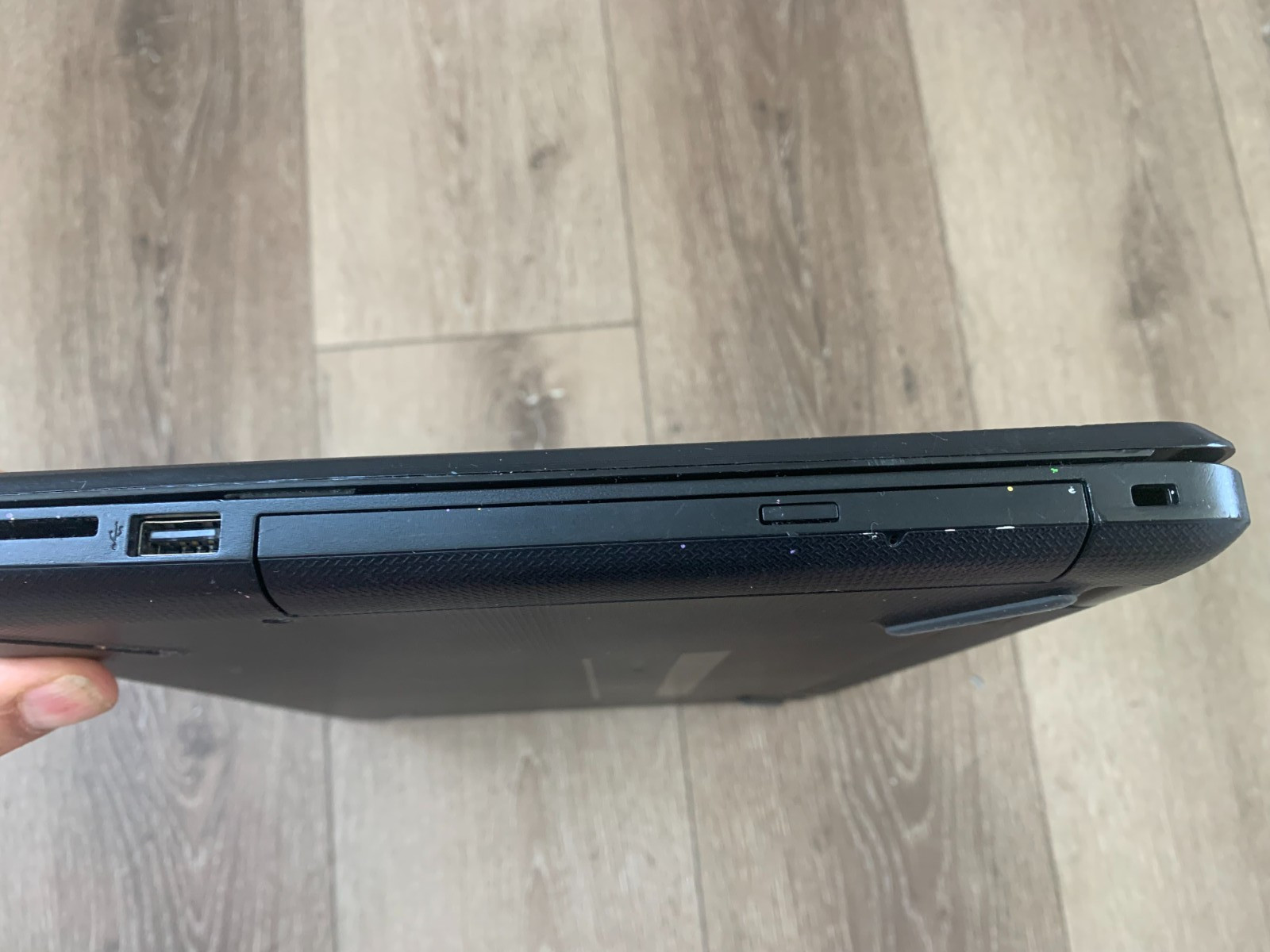 HP 15-bs212wm 15.6″ Intel Celeron N4000 1.10GHz 4GB RAM 500GB HDD Win 10 Home