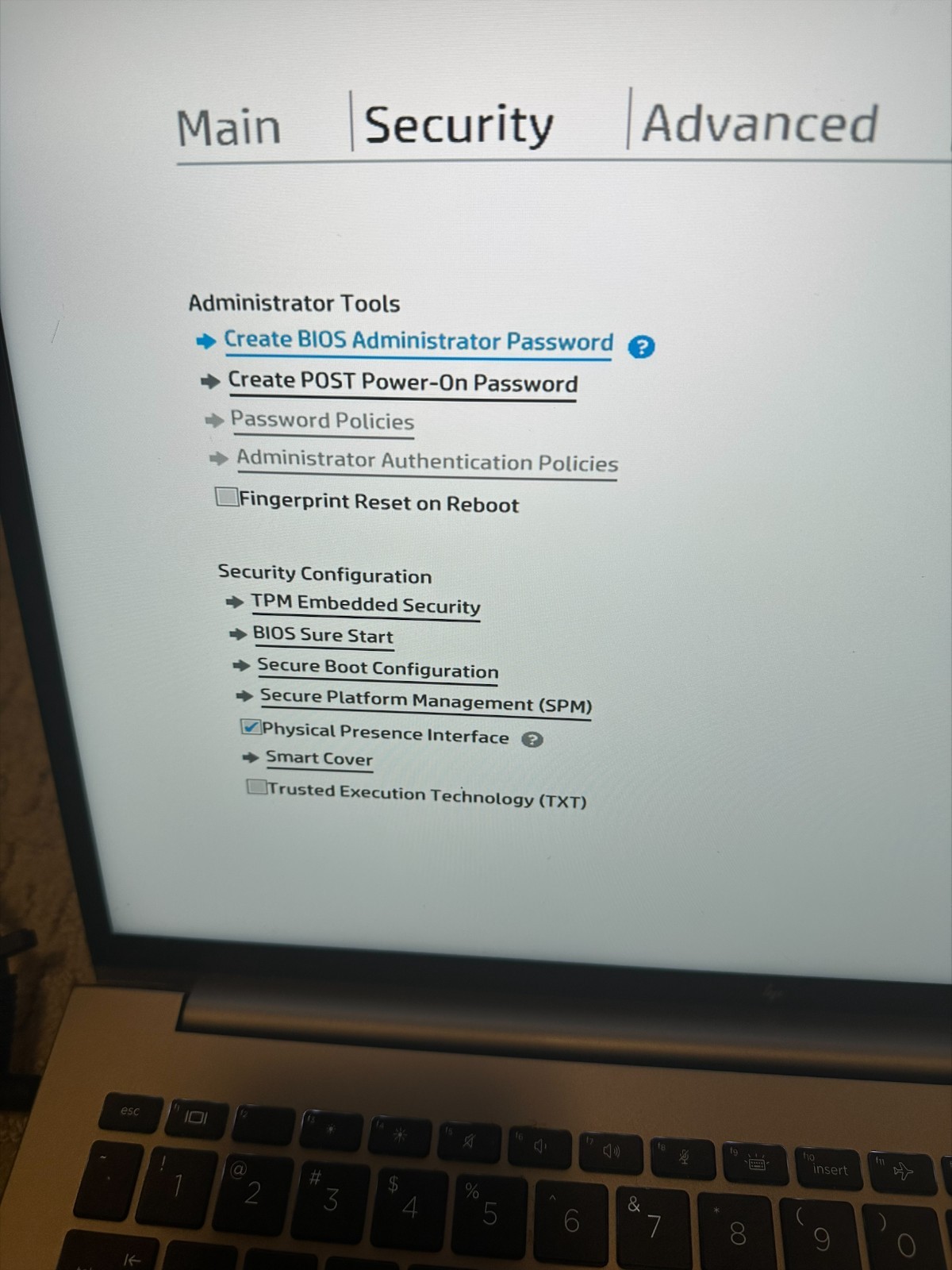 HP ZBook Fury G9 16″ i7-12850HX 16 GB DDR5 RAM 512GB SSD RTX A1000 (Read Full)