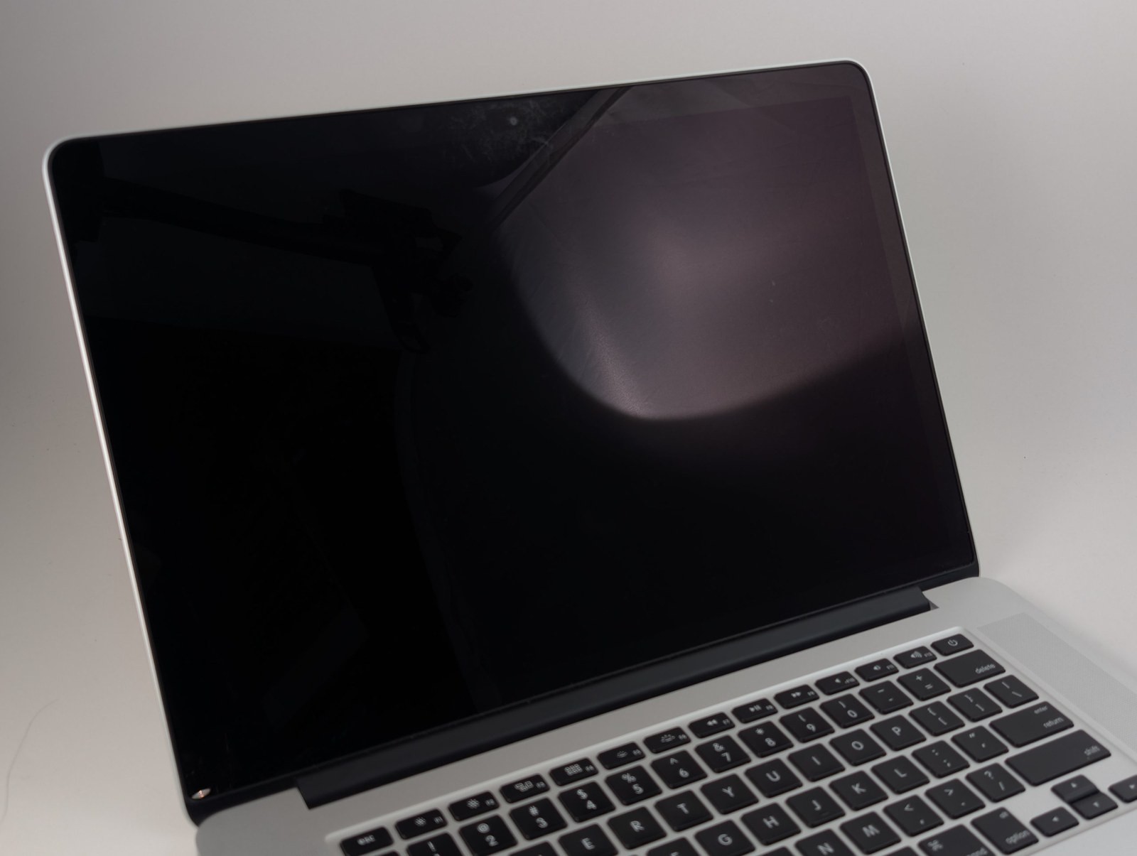 MacBook Pro 15 Retina Mid 2015 i7 2.5GHz 16GB RAM 512GB SSD Radeon R9 A1398
