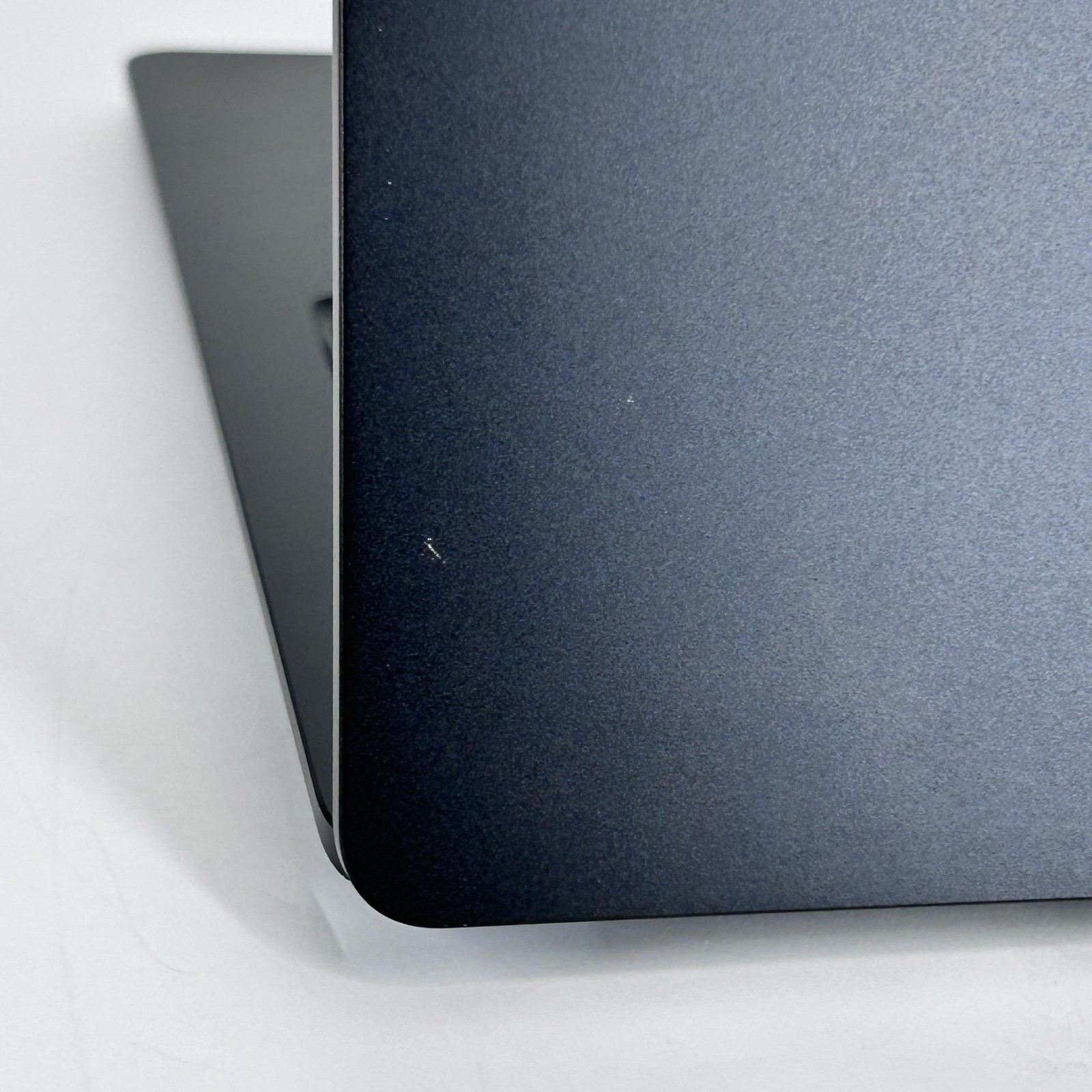 Microsoft Surface Laptop 3 13.5 2K TOUCH i7-1065G7 1.30GHz 16GB 256GB Worn Keys