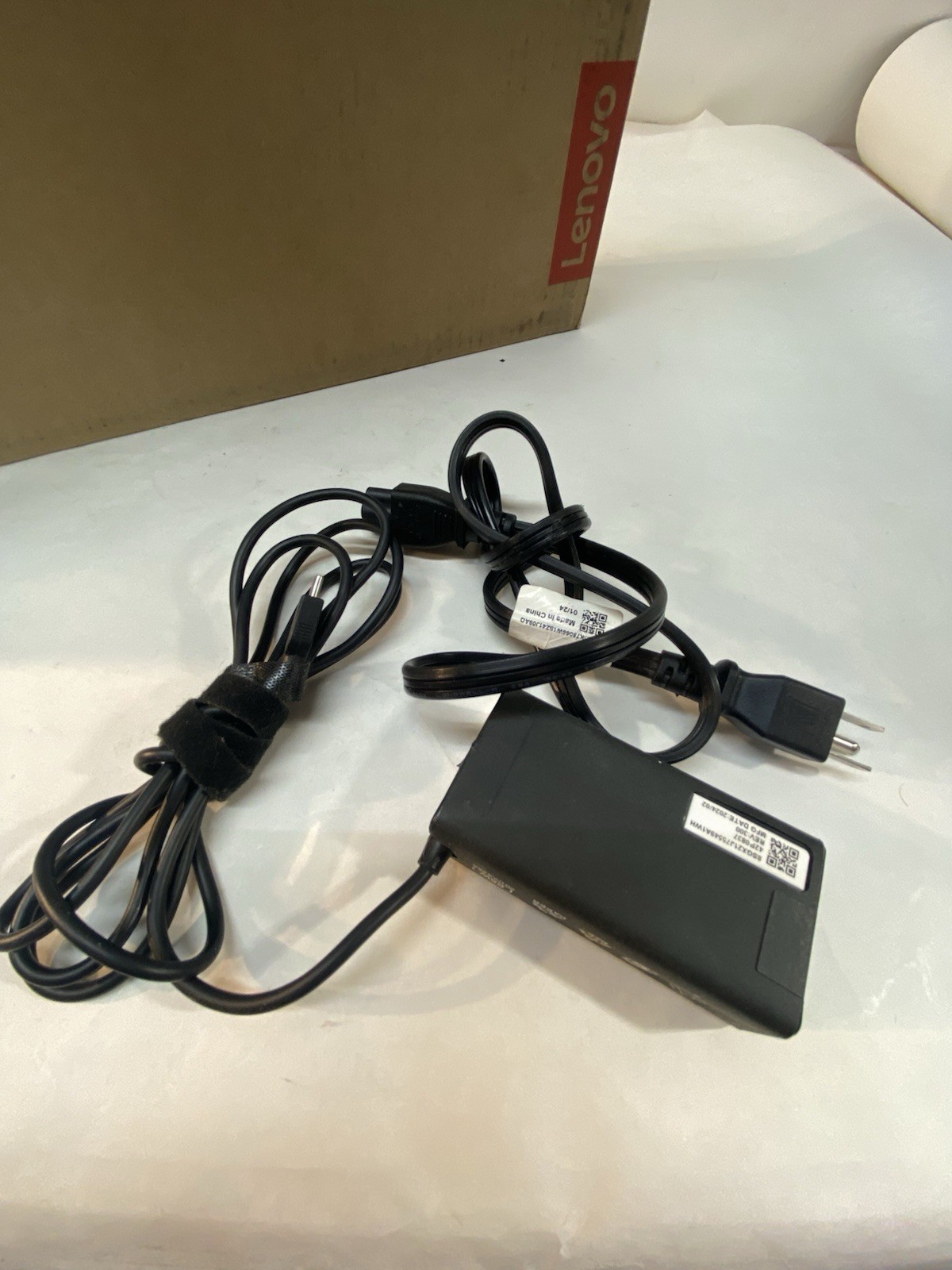 Lenovo V15 G4 ABP 8GB RAM 256GB 15.6″ OS Windows 11 Pro Laptop