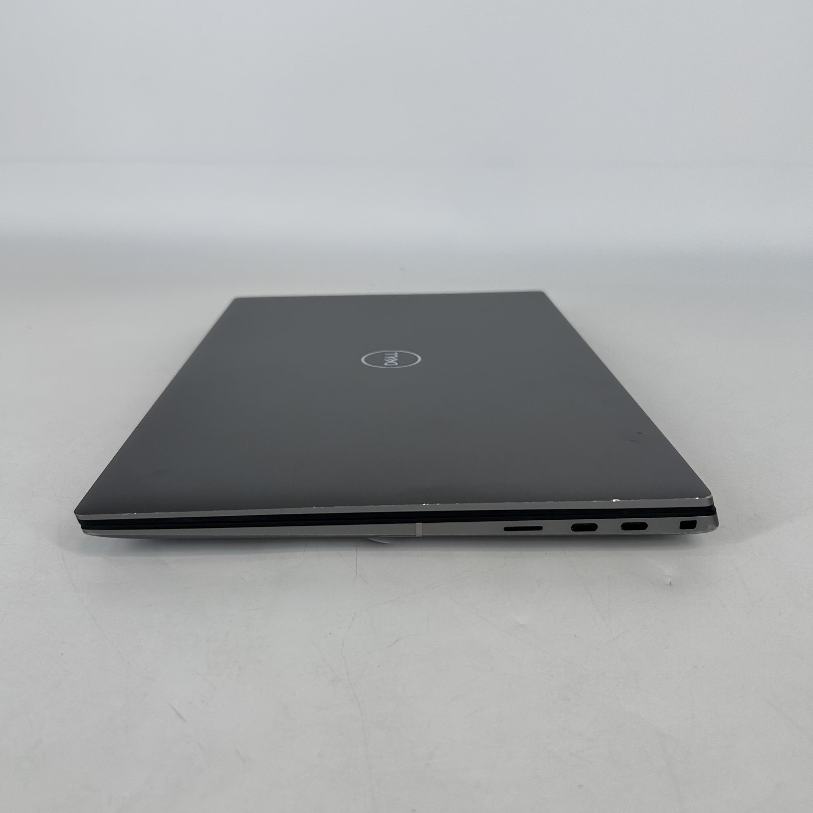 Dell Precision 5490 14 QHD+ TOUCH 3.8 GHz Ultra 7 165H 32GB 512GB RTX 1000 Ada