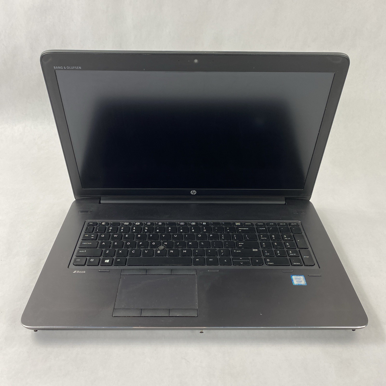 HP ZBook 17 G3 Intel Xeon E3 1535M V5 2.9GHz 16GB RAM 17.3″ No Battery No HDD/OS