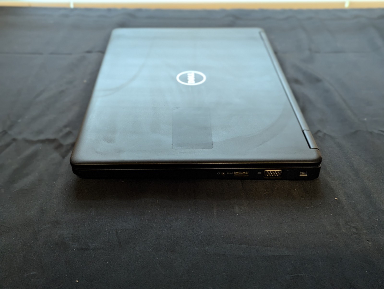 Dell Laptop – Latitude 5480 – i7-7820HQ 16GB 512GB SSD 930MX Touch Win10 Pro