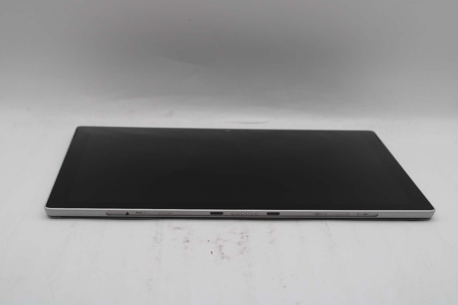 Microsoft Surface Pro 5 1796 i5-7300U @ 2.6 GHz 8GB RAM 256GB SSD No OS