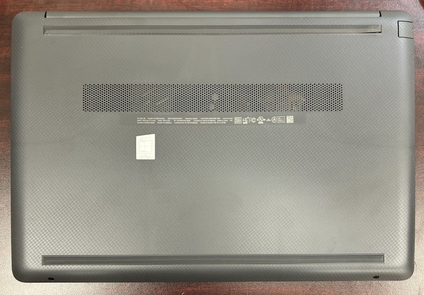 HP 250 G8 15.6″ Intel Core i5-1135G7 16GB RAM 256GB SSD (4L1Q8UT#ABA)