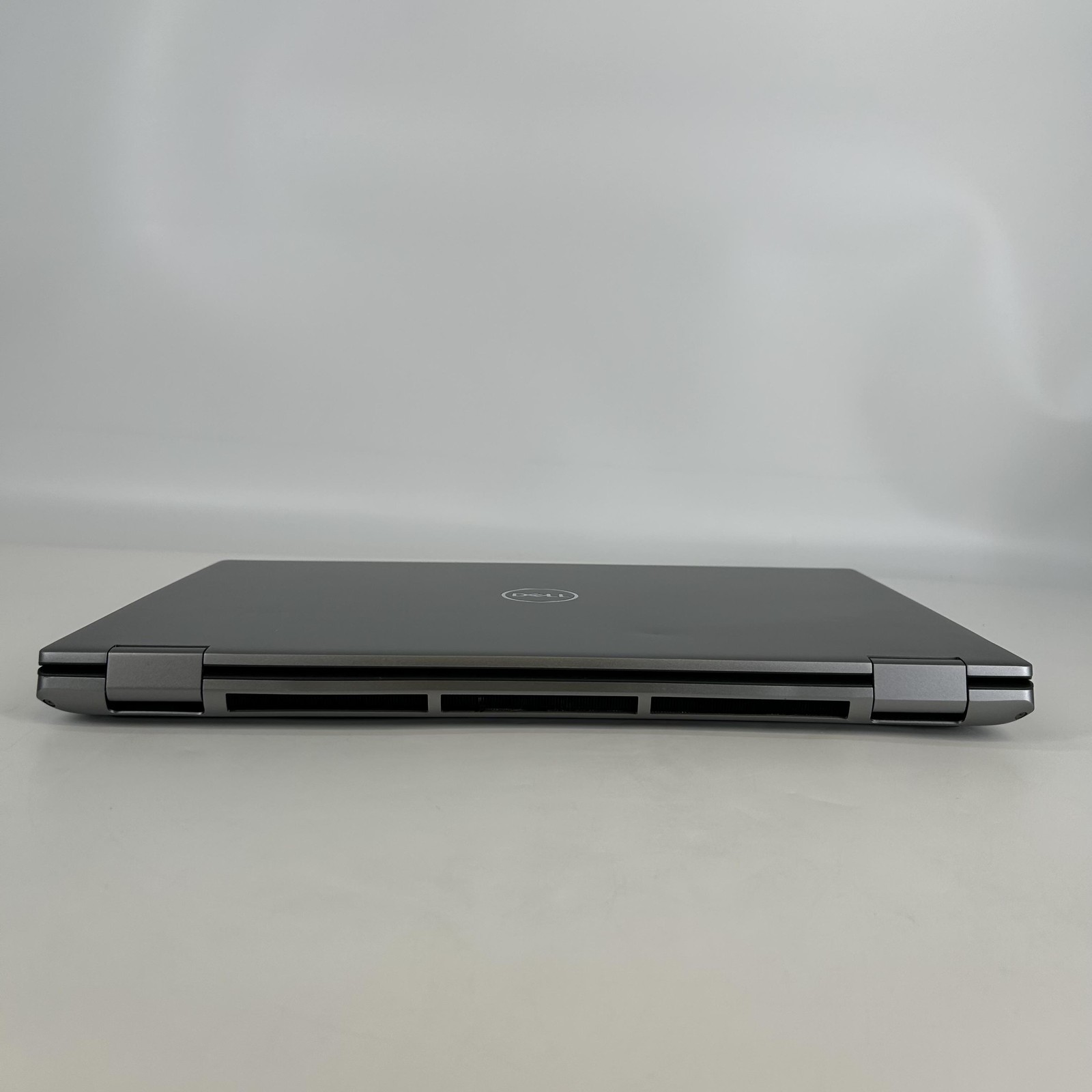 Dell Precision 7770 17.3 FHD 2.3GHz i9-12950HX 64GB 1TB RTX A5500 – WHITE SPOTS