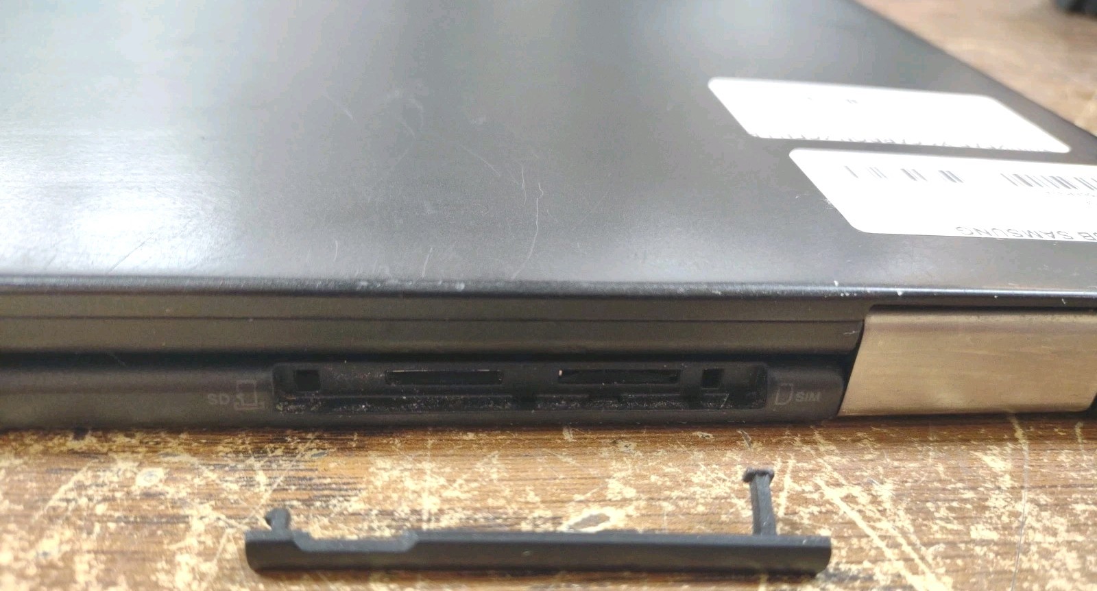 Lenovo ThinkPad X1 Carbon 4th Gen 14″ i7-6600U, 16GB Ram, 256GB SSD.