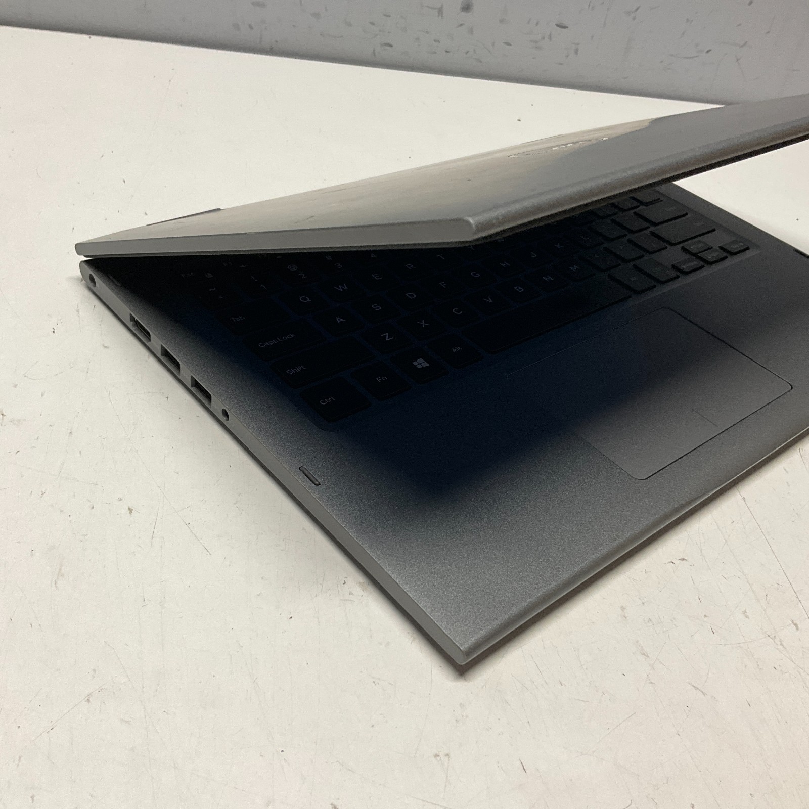 DELL INSPIRON 13-5368 | INTEL CORE I3-6100U 2.30GHZ 4GB 500GB HDD Win 10 READ