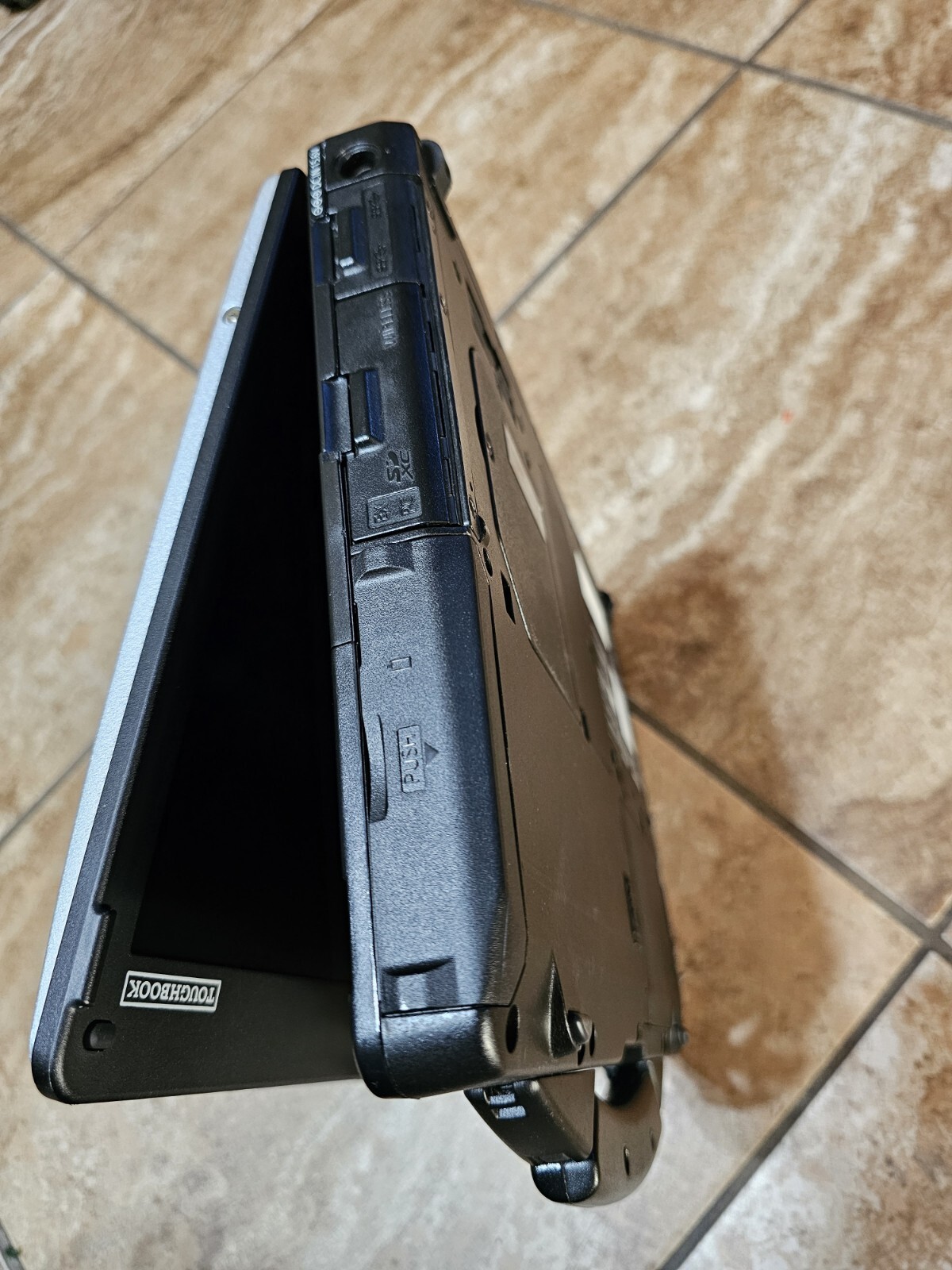 Panasonic Toughbook CF-53 Mk4 / i5 4th / 16gb / 512gb SSD/ AC / Windows 11 Pro