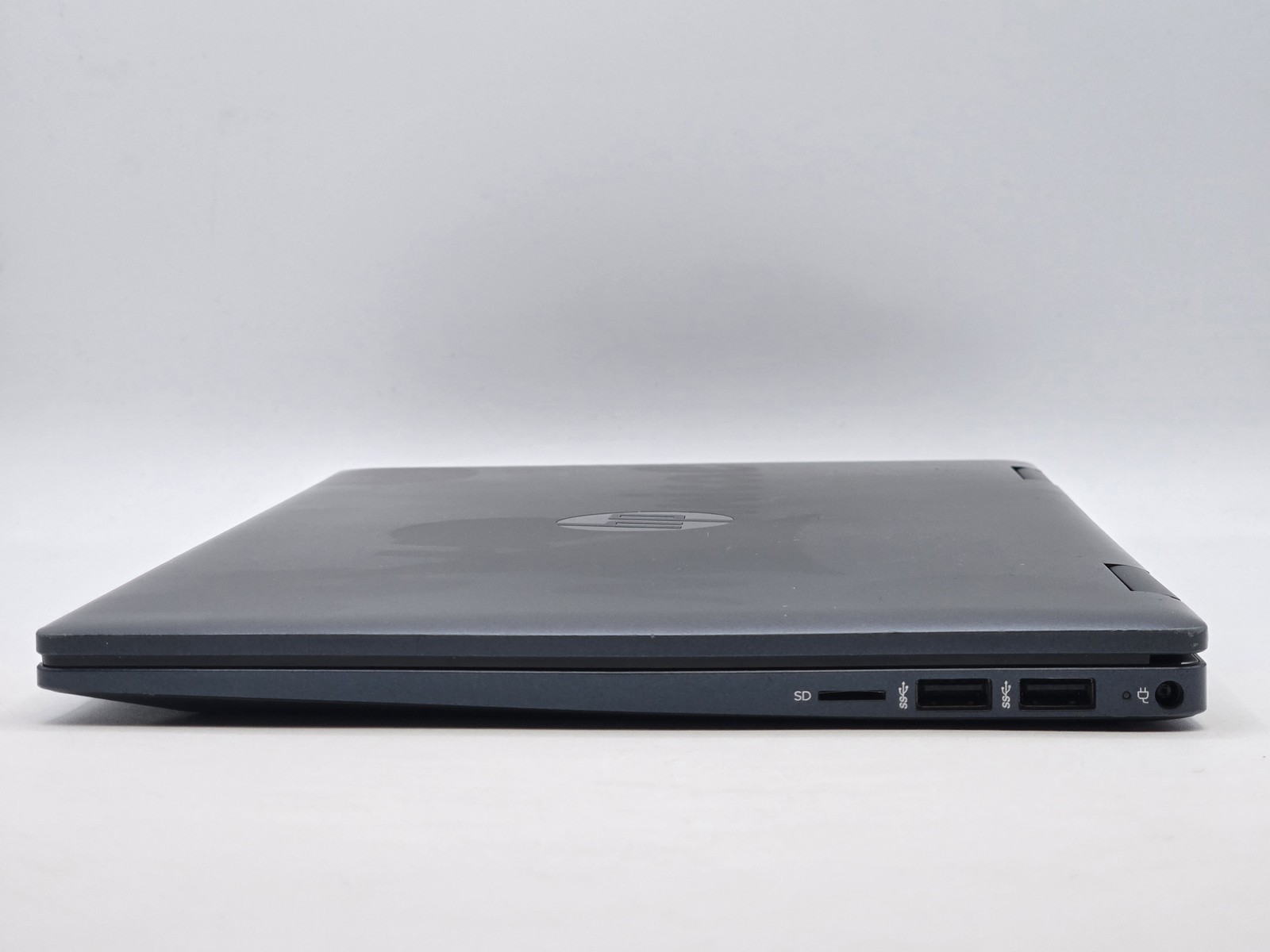 HP Pavilion x360 2-in-1 14-ek0073dx 14″ FHD Touch I5-1235U 512GB 8GB W11 Webcam