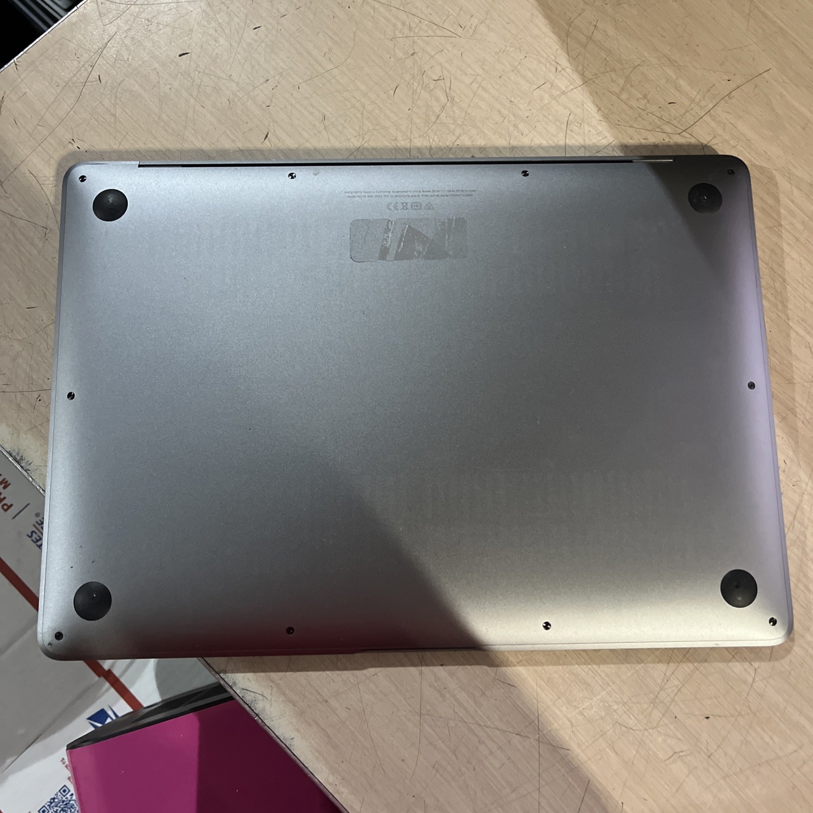 APPLE MACBOOK AIR 13″ SCISSOR, 2020 CORE I3-1000NG4 1.1GHZ 8GB RAM 256SSD