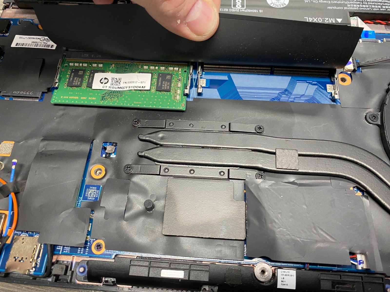 Lenovo ThinkPad L15 Gen 3 i5-1235U 8GB DDR4 No SSD/AC -Broken USB-C Port – PARTS