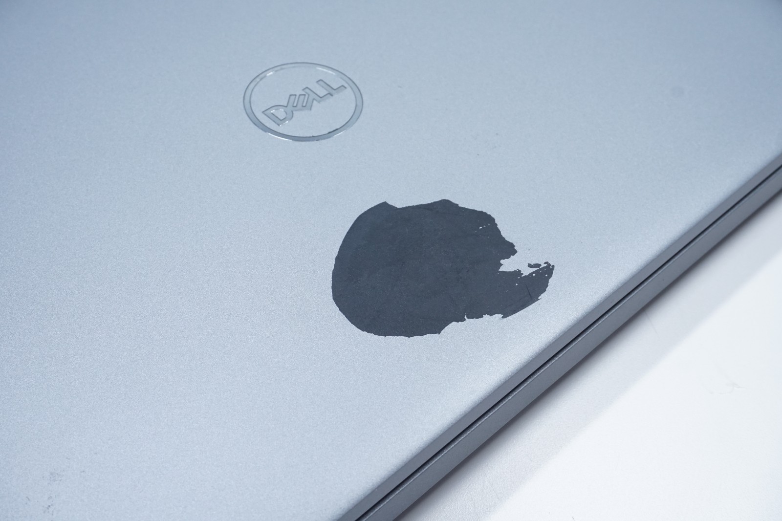 DELL LATITUDE 5411 |CORE I7-10850H | 16GB RAM | MX250| NO SSD/POWER ADAPTER