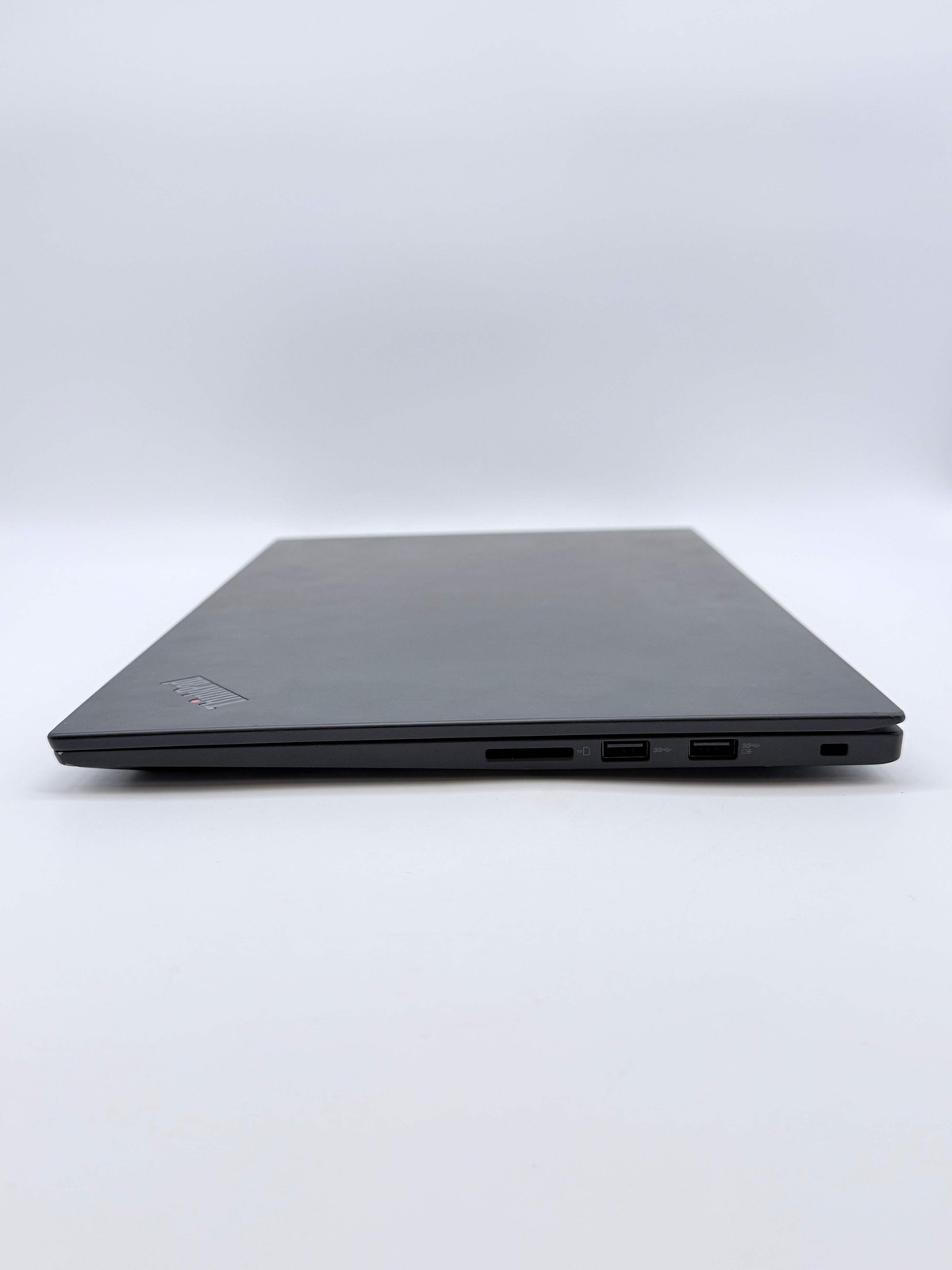 Lenovo ThinkPad P1 Gen 3 16″ Intel UHD Graphics P630 32GB RAM 1TB Black Laptop