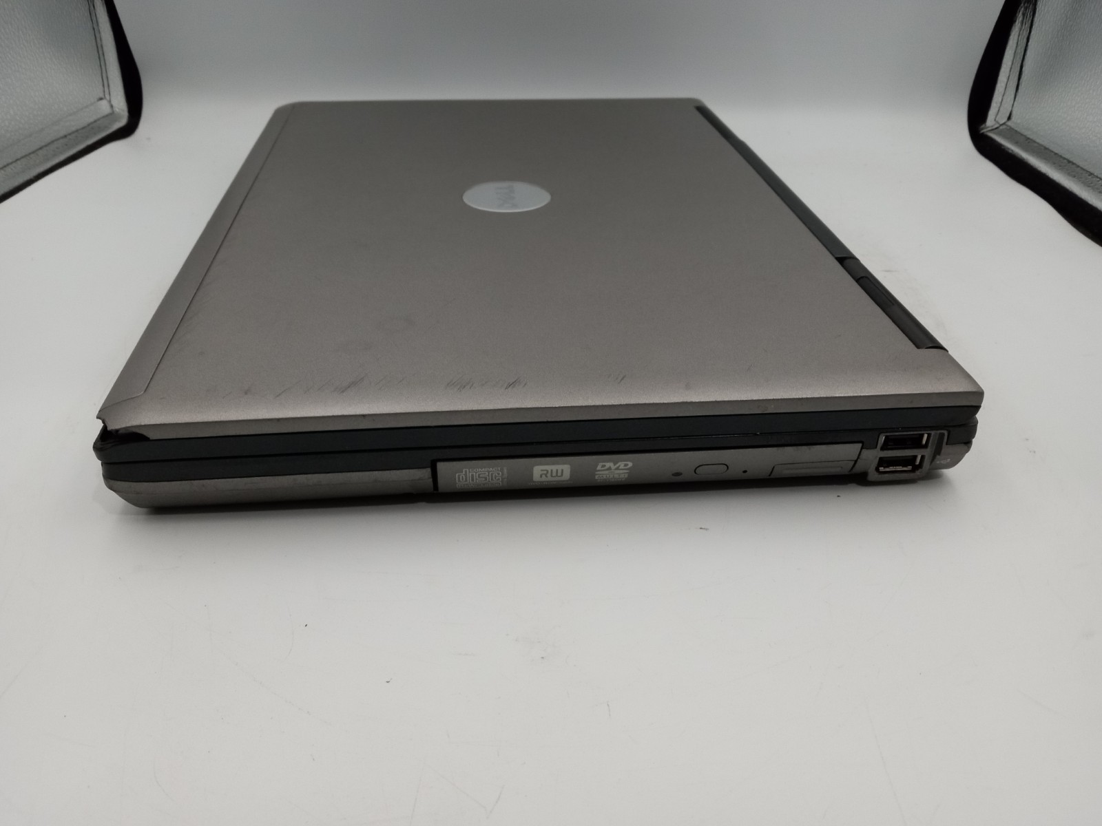 Dell D830 15″ Laptop Intel C2D 3GB RAM 320GB HDD XP RS232 -NO BATTERY -READ -RR