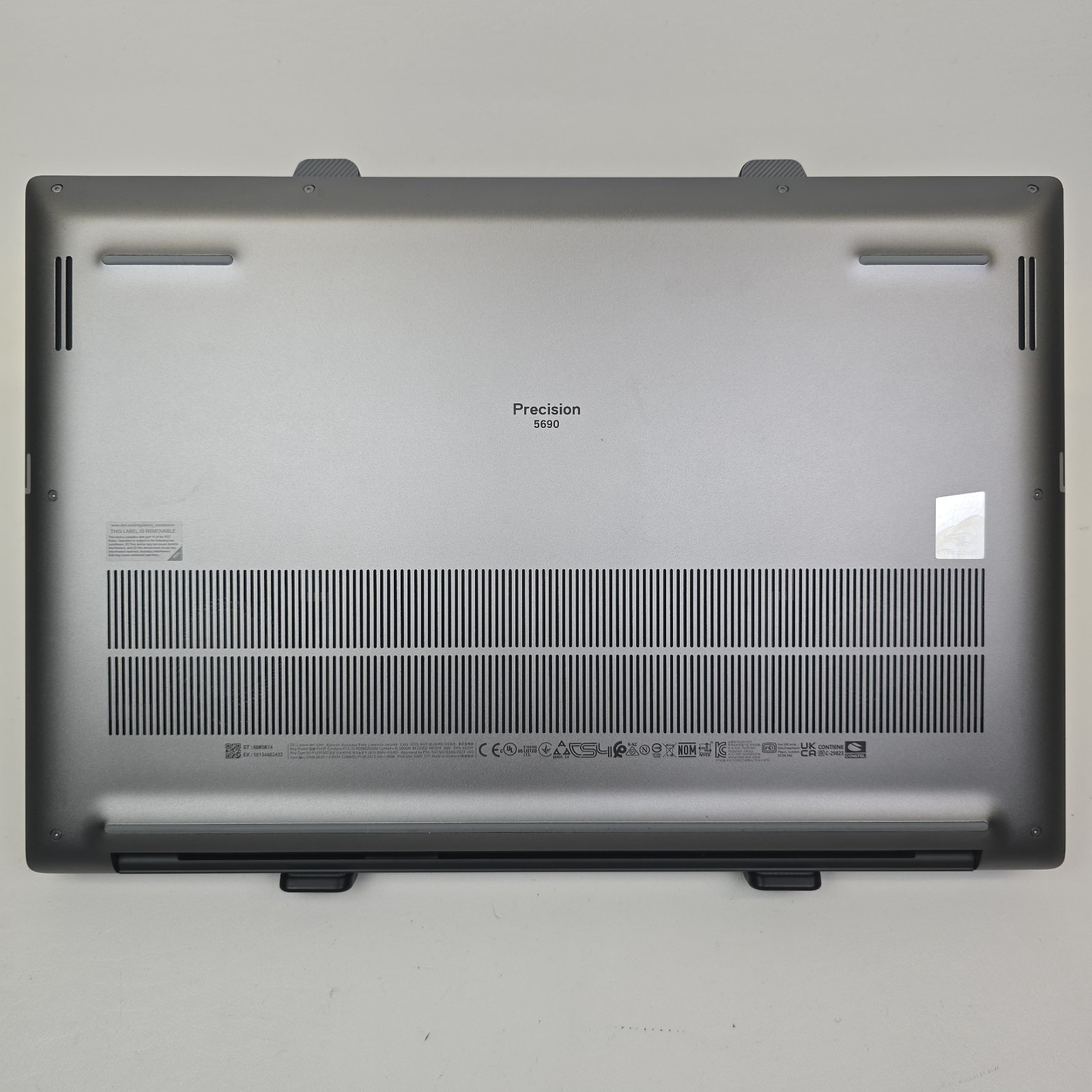Dell Precision 5690 WQUXGA Touch Ultra 7 165H 32GB 1TB RTX 1000 Ada 6GB NO OS/AC