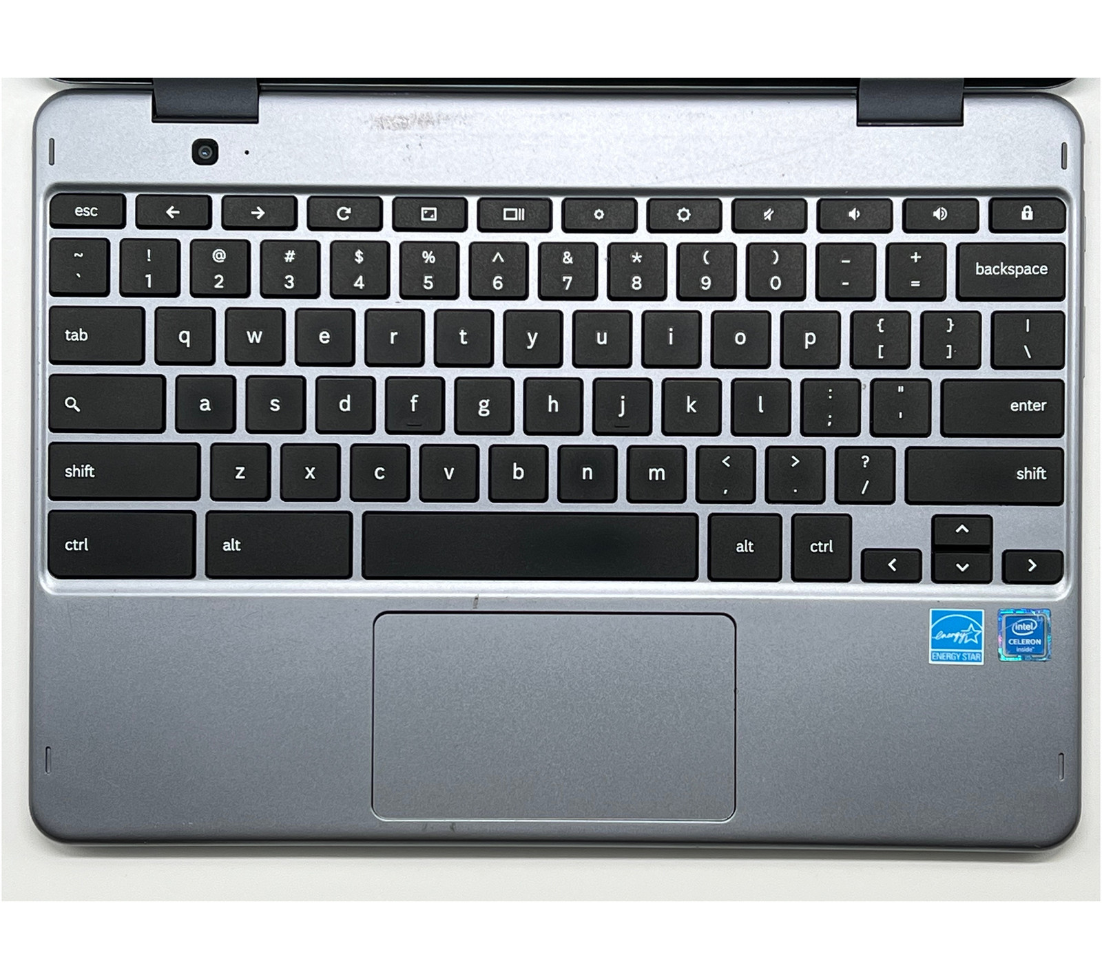 Samsung Chromebook Titan 2-in-1 Laptop XE520QAB 12-in Touchscreen 4GB RAM 32 SSD