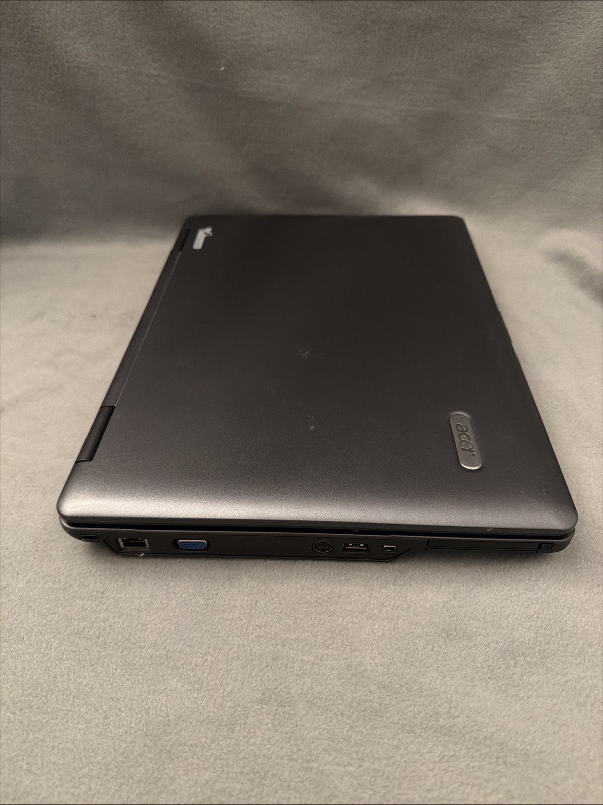 Acer Extensa 5620-4025 Intel Pentium T2370 1.73GHz 120 GB HDD NO CHARGER 4 parts