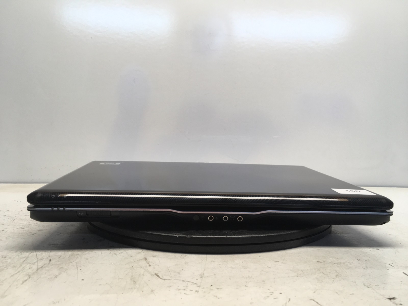 HP Pavilion DV6704NR AMD Athlon 64 X2 TK-57 1900MHz 2 GB NO HDD Dim Screen