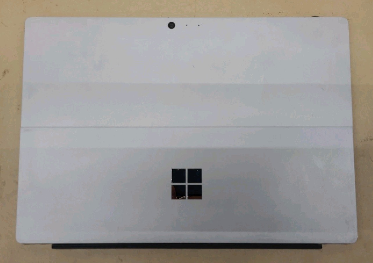 Microsoft Surface Pro 4, Intel Core i5-6300U @ 2.4GHz, 4GB RAM, 128GB SSD, W11P