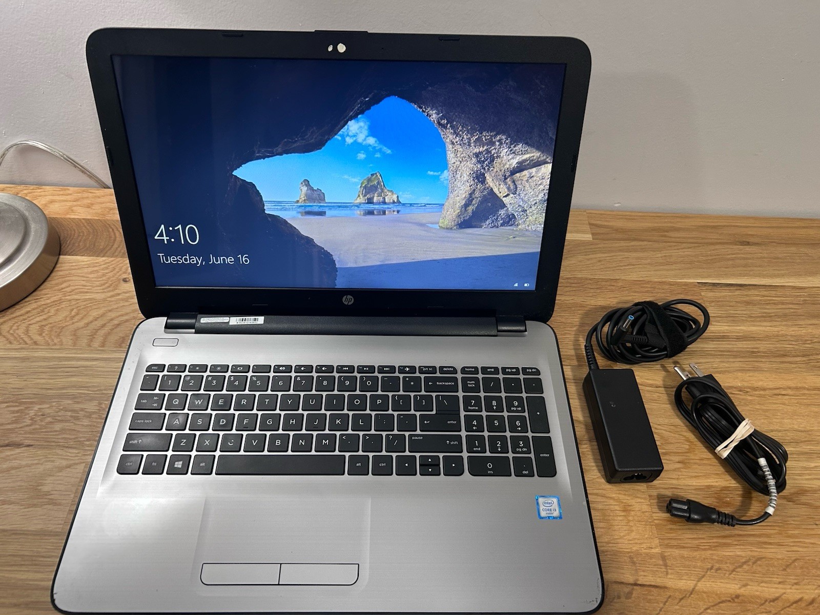 HP 15-ay041wm 15″ 250GB Laptop Intel Core i3-1115G4 8GB RAM Bad Keyboard / Ram
