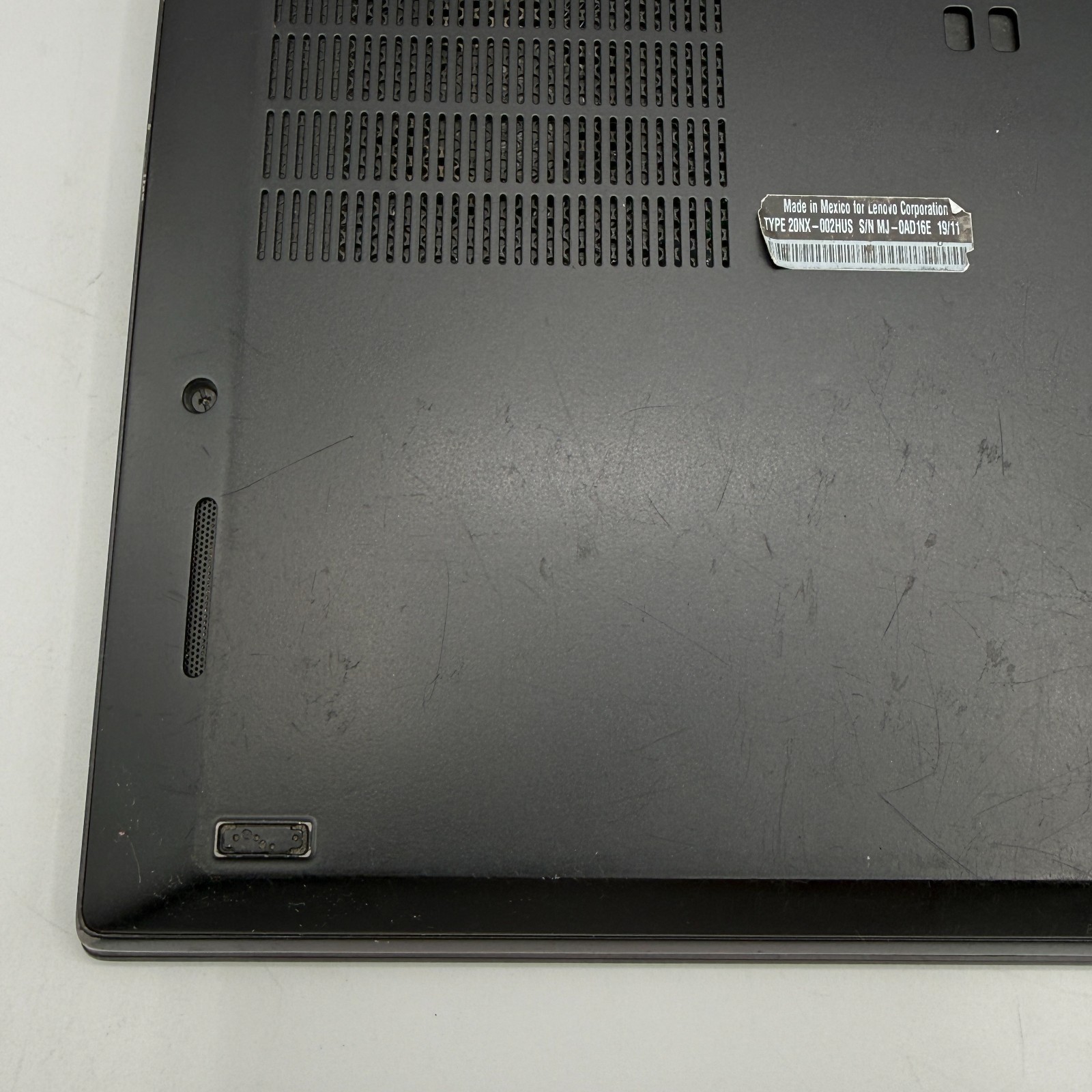 Lenovo ThinkPad T490s 14″ i7-8565U 16GB RAM 256GB SSD Win11 Pro Fingerprin Fair