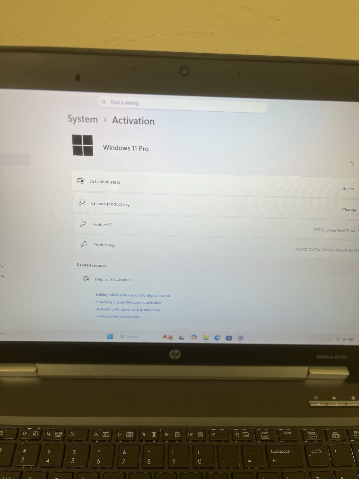HP ELITEBOOK 8570W Core i7-3740QM 2.60 GHZ 16GB 256GB SSD 15.6″ LCD Win 11 Pro