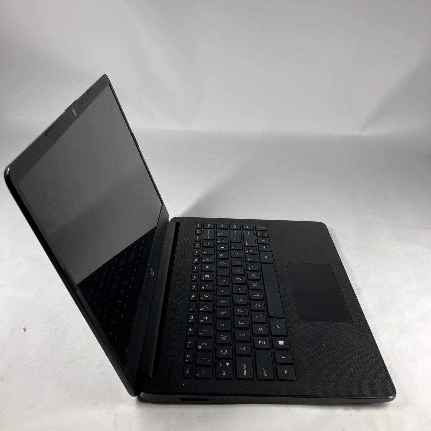 HP NoteBook 14-dq0001dx 14″ Celeron N4020 1.1GHz 4GB RAM NO SSD NO OS